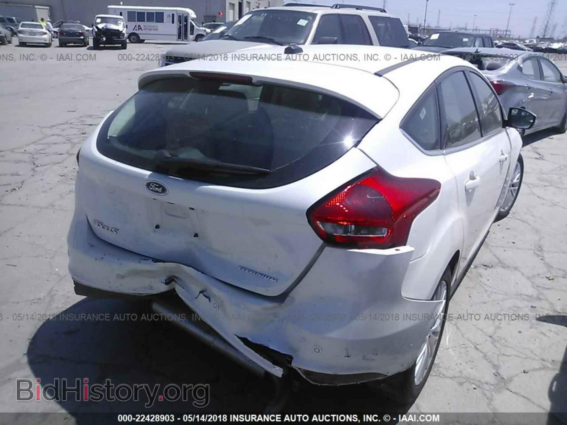 2017 Ford Focus - VIN: 1FADP3N28HL268111 - Фото 4
