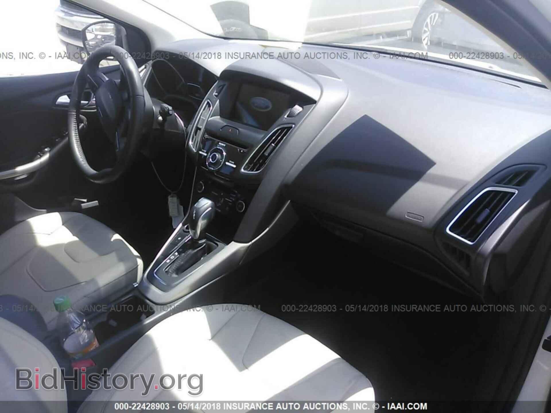 2017 Ford Focus - VIN: 1FADP3N28HL268111 - Фото 5