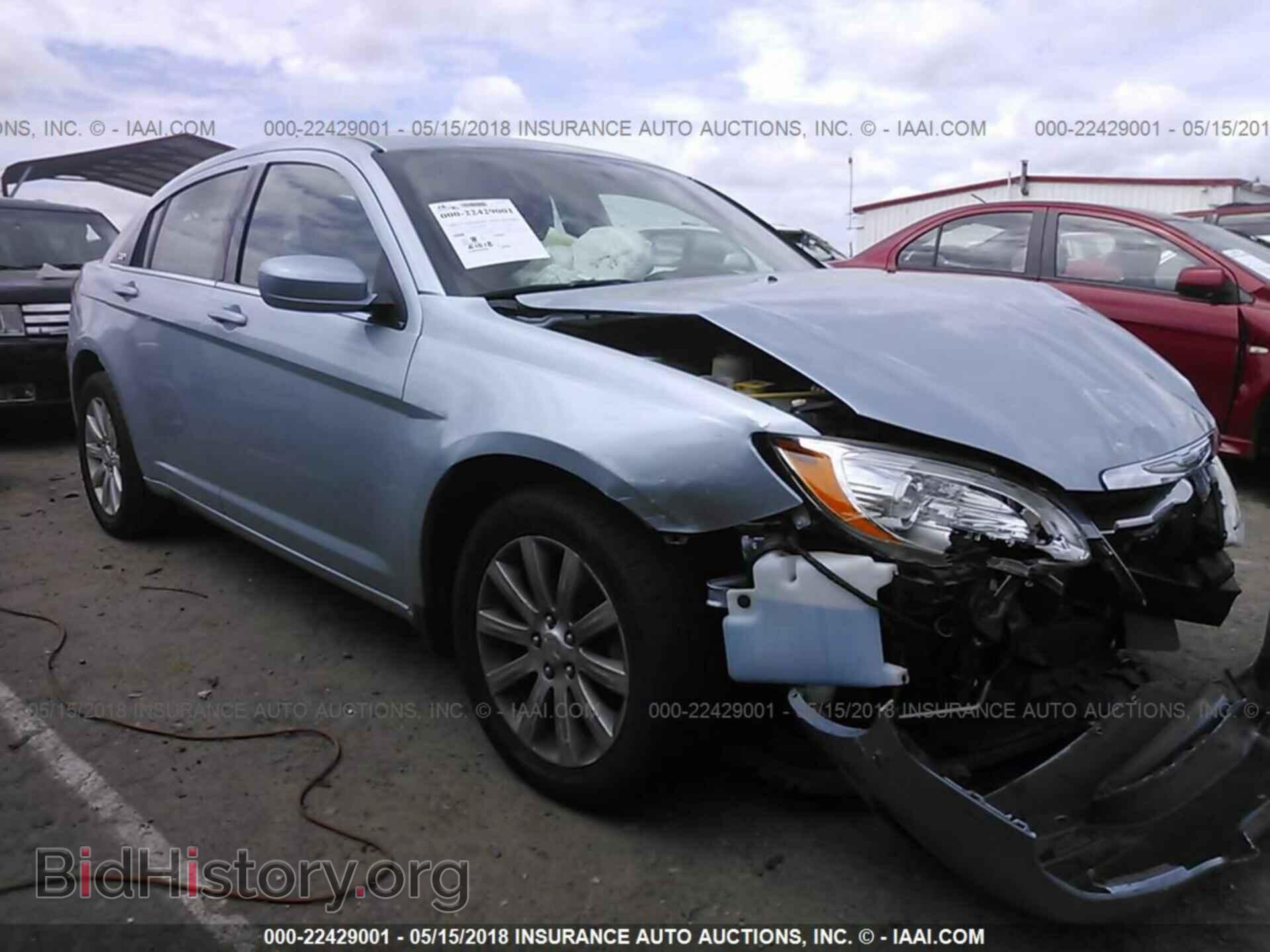 Фотография 1C3CCBBB0CN143251 - Chrysler 200 2012