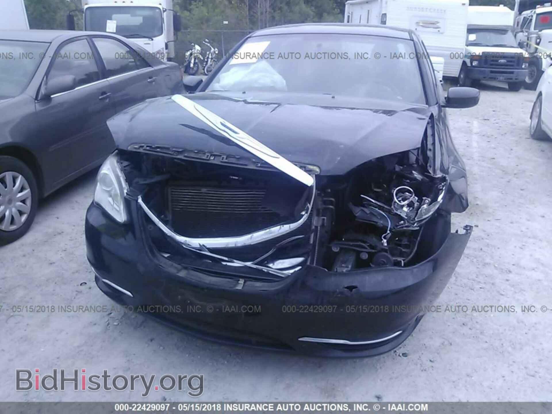 2013 Chrysler 200 - VIN: 1C3CCBAB7DN705259 - Photo 6