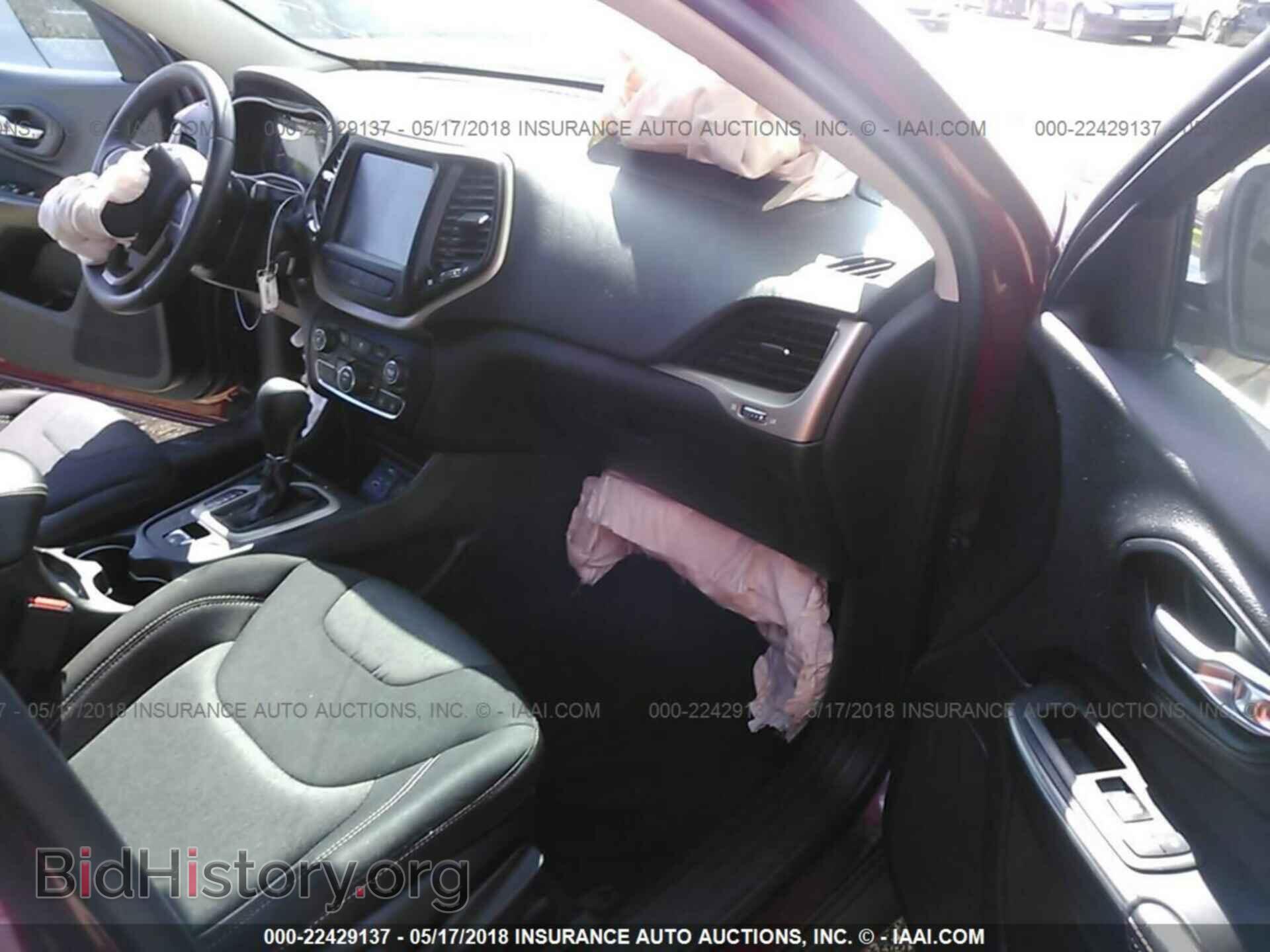 2014 Jeep Cherokee - VIN: 1C4PJLCS2EW319799 - Фото 5