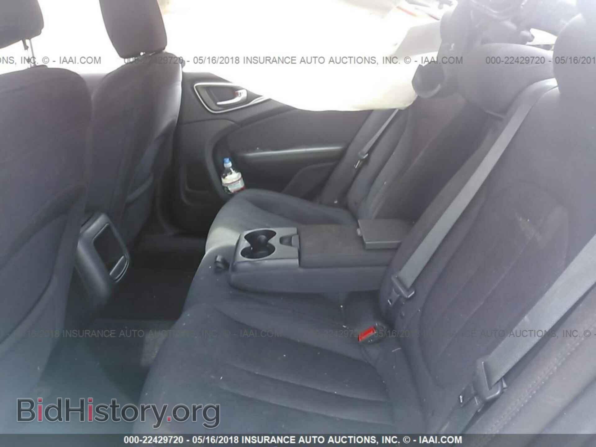 2015 Chrysler 200 - VIN: 1C3CCCAB3FN554414 - Photo 8