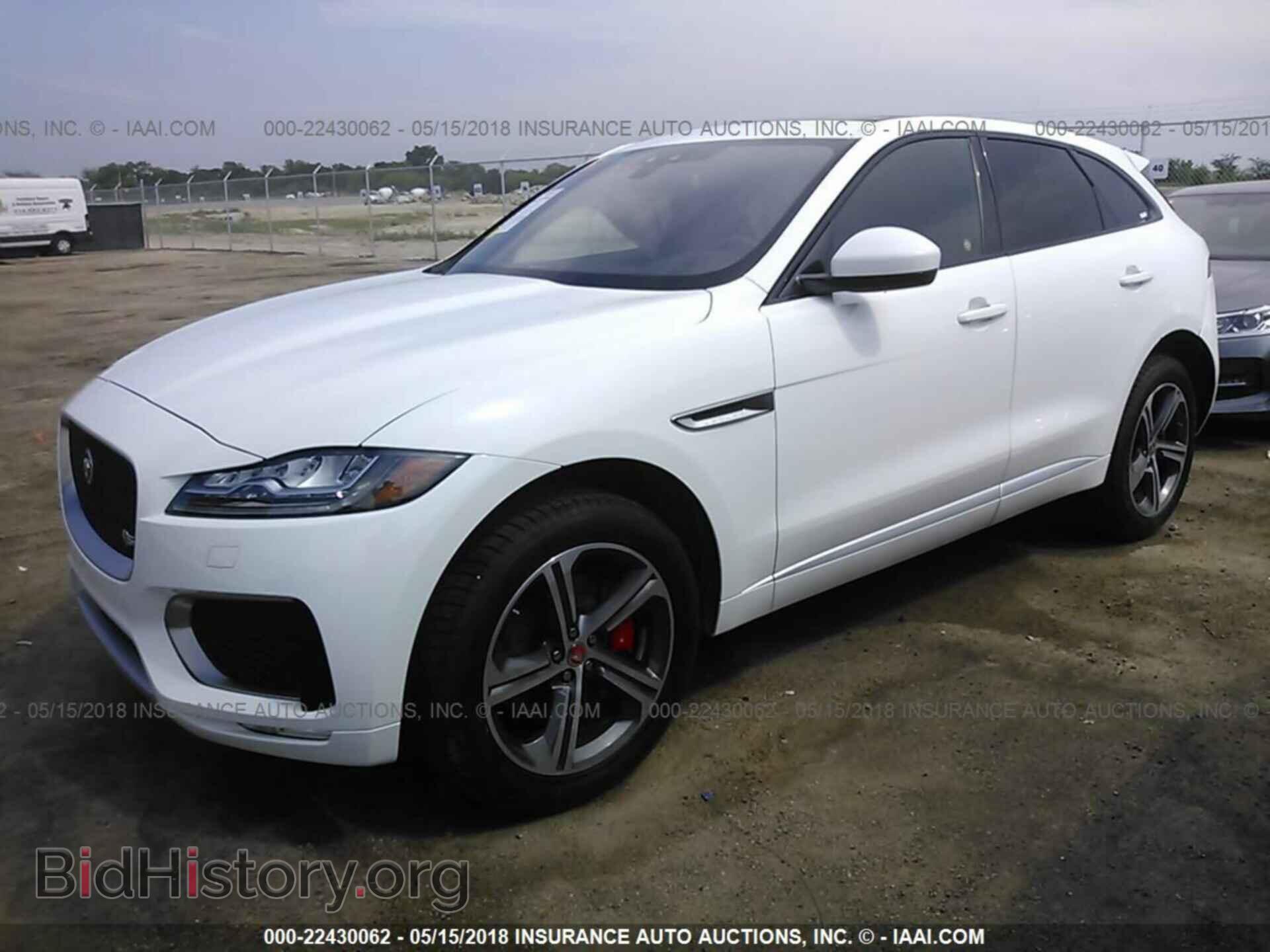 2018 Jaguar F-pace - VIN: SADCM2FV4JA203182 - Фото 2