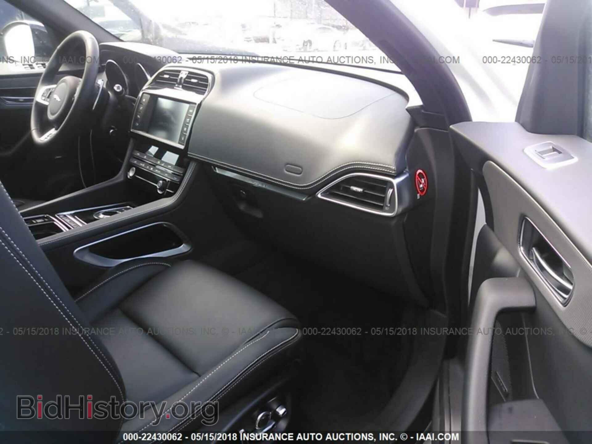 2018 Jaguar F-pace - VIN: SADCM2FV4JA203182 - Фото 5