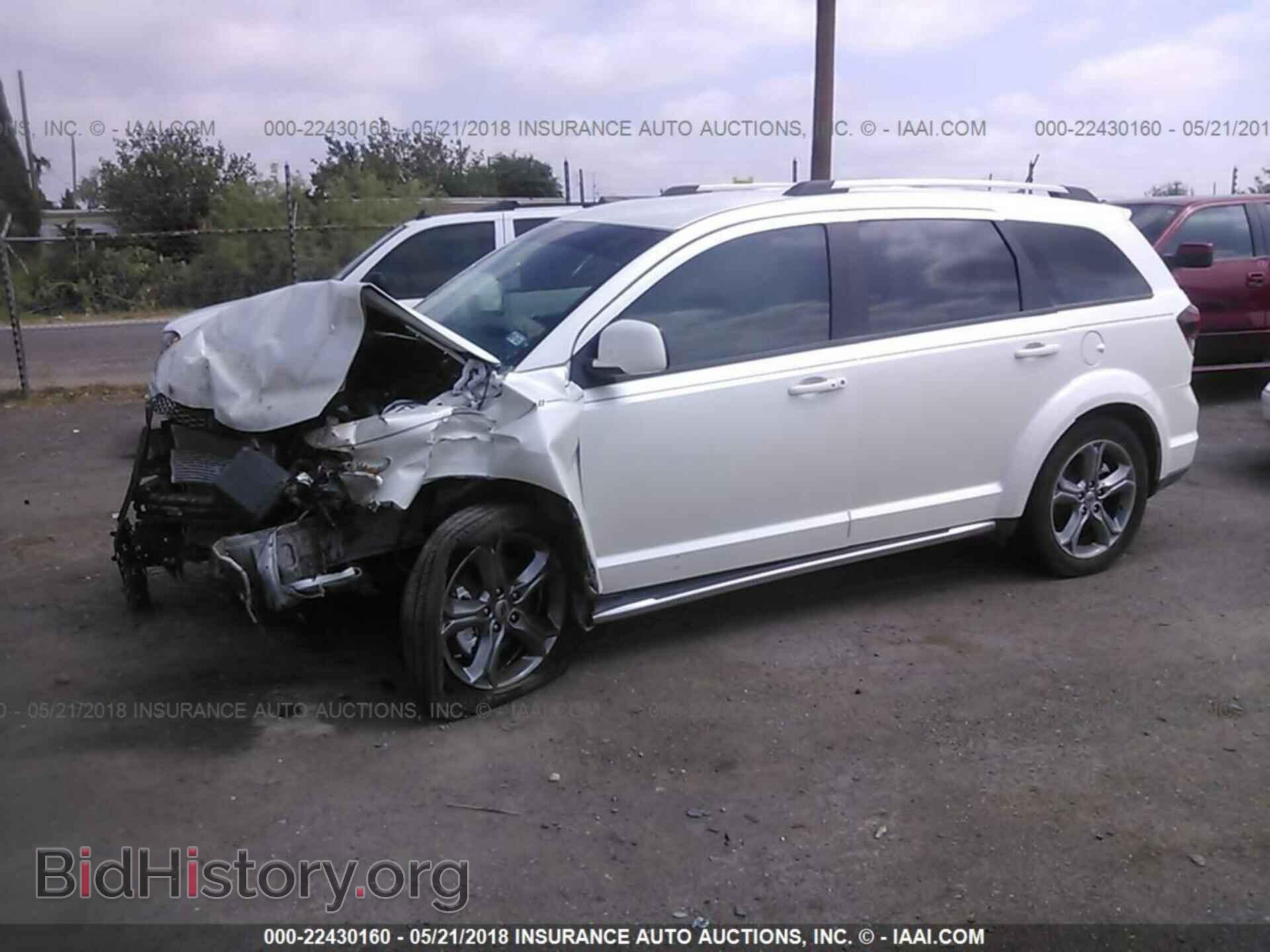2018 Dodge Journey - VIN: 3C4PDCGG6JT145409 - Фото 2