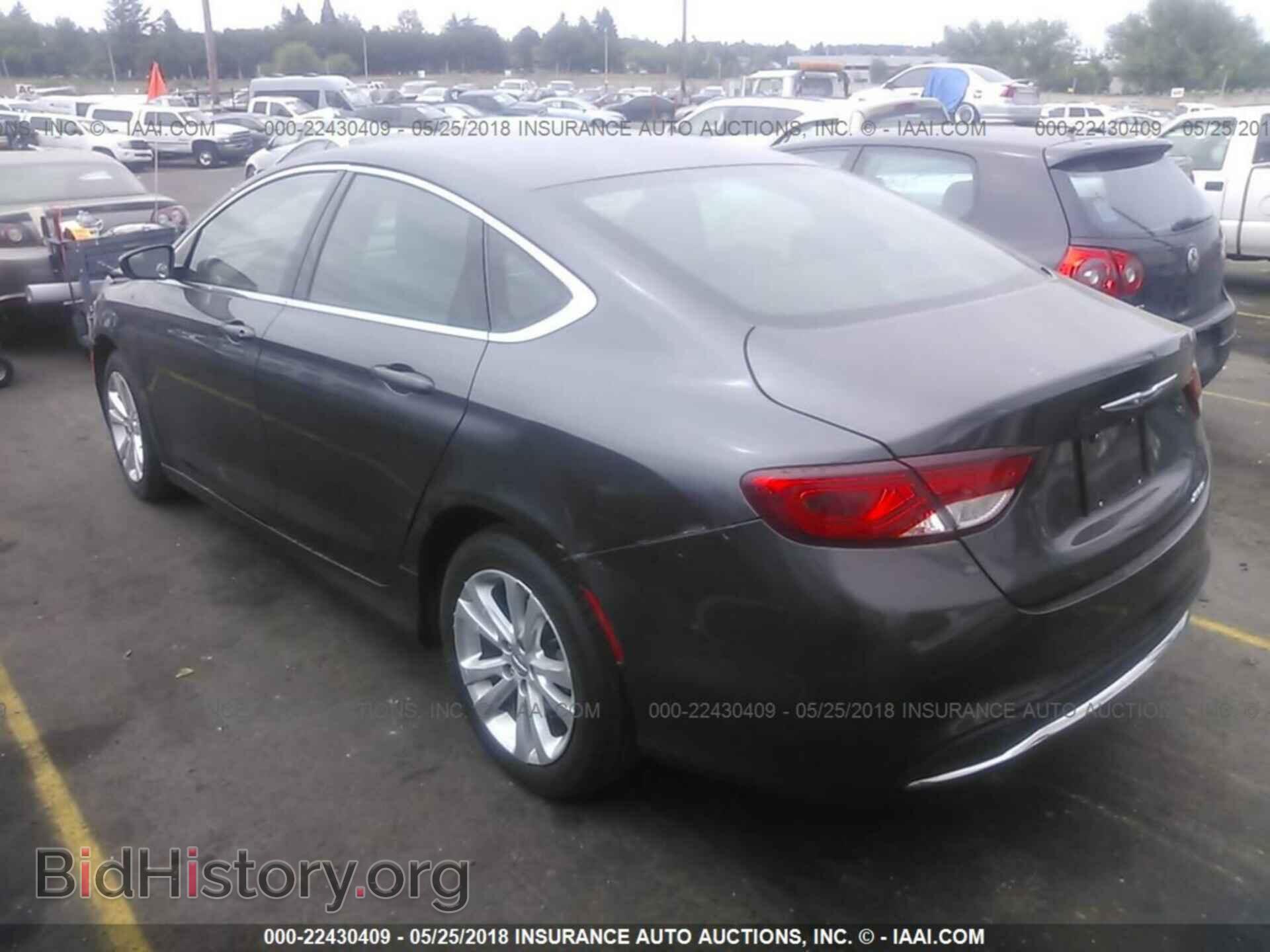 2015 Chrysler 200 - VIN: 1C3CCCAB0FN715088 - Photo 3