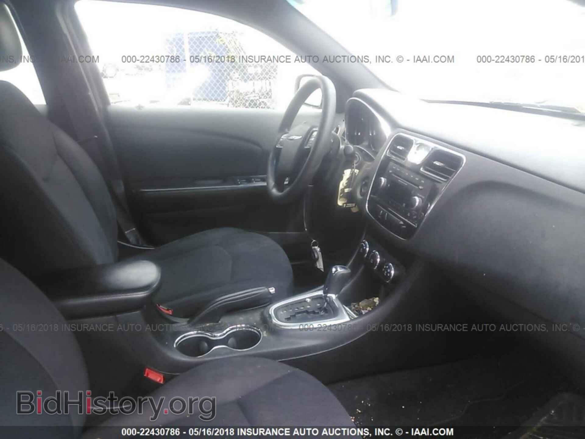 2013 Chrysler 200 - VIN: 1C3CCBAB6DN733909 - Фото 5