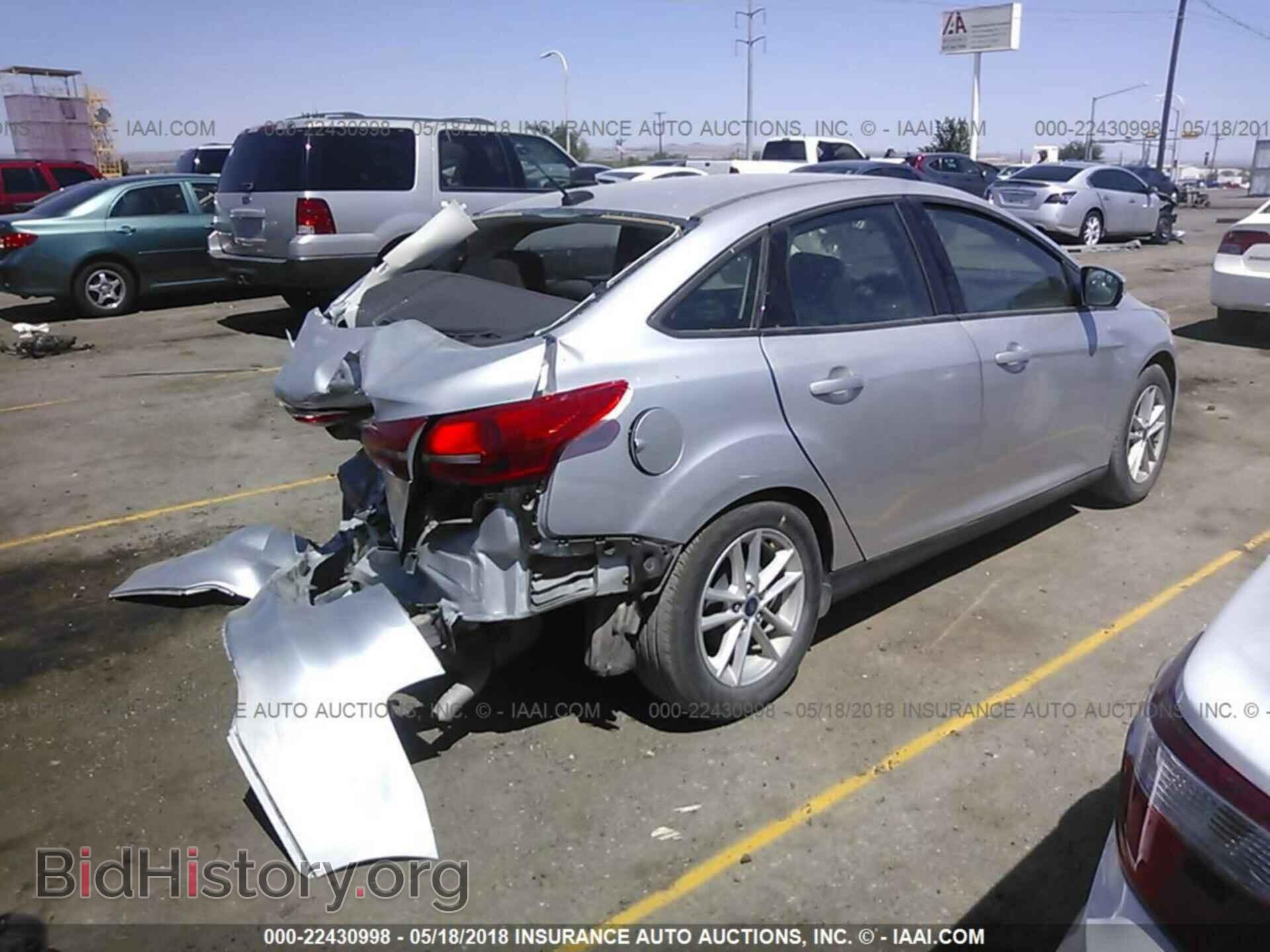2016 Ford Focus - VIN: 1FADP3F26GL360752 - Фото 4