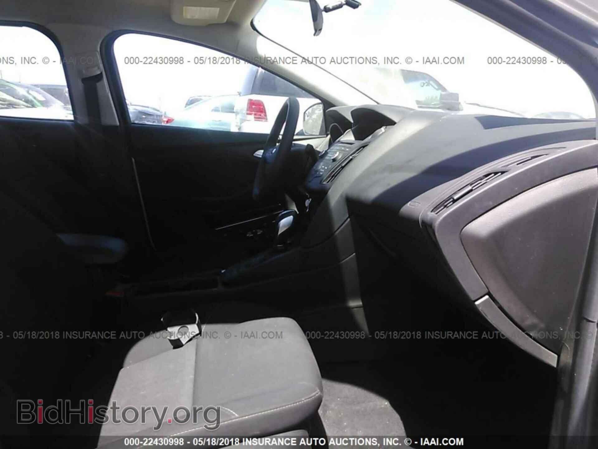 2016 Ford Focus - VIN: 1FADP3F26GL360752 - Фото 5