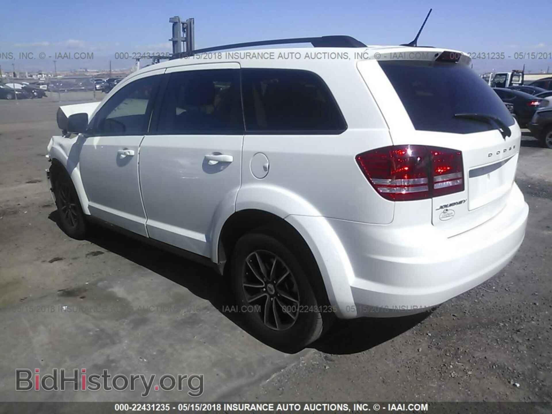 2018 Dodge Journey - VIN: 3C4PDCAB0JT146603 - Фото 3