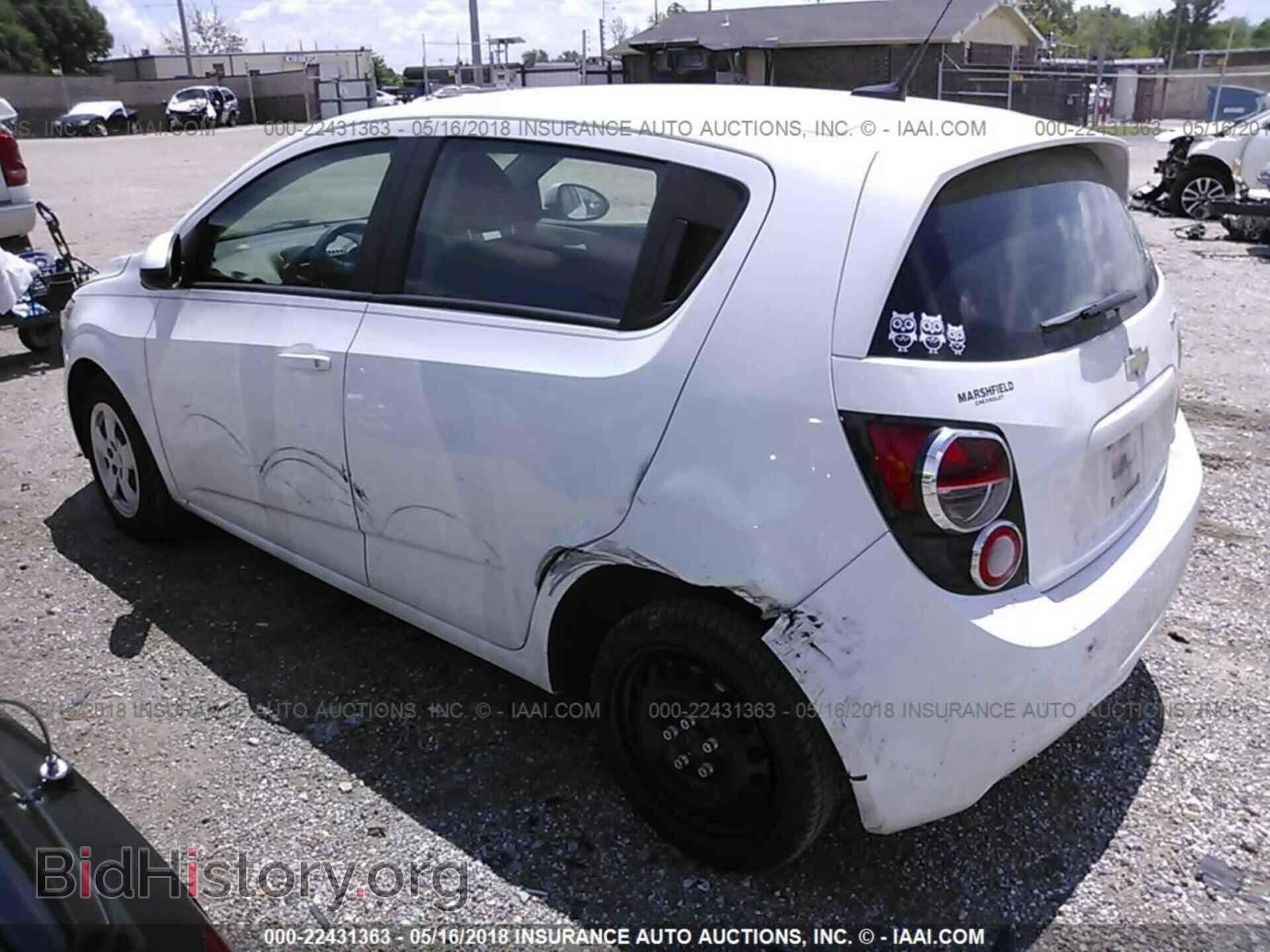 2014 Chevrolet Sonic - VIN: 1G1JB6SH4E4107419 - Фото 3