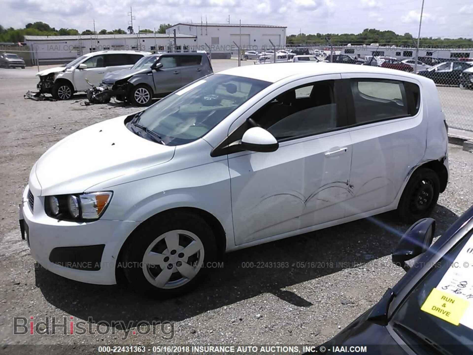 2014 Chevrolet Sonic - VIN: 1G1JB6SH4E4107419 - Фото 6