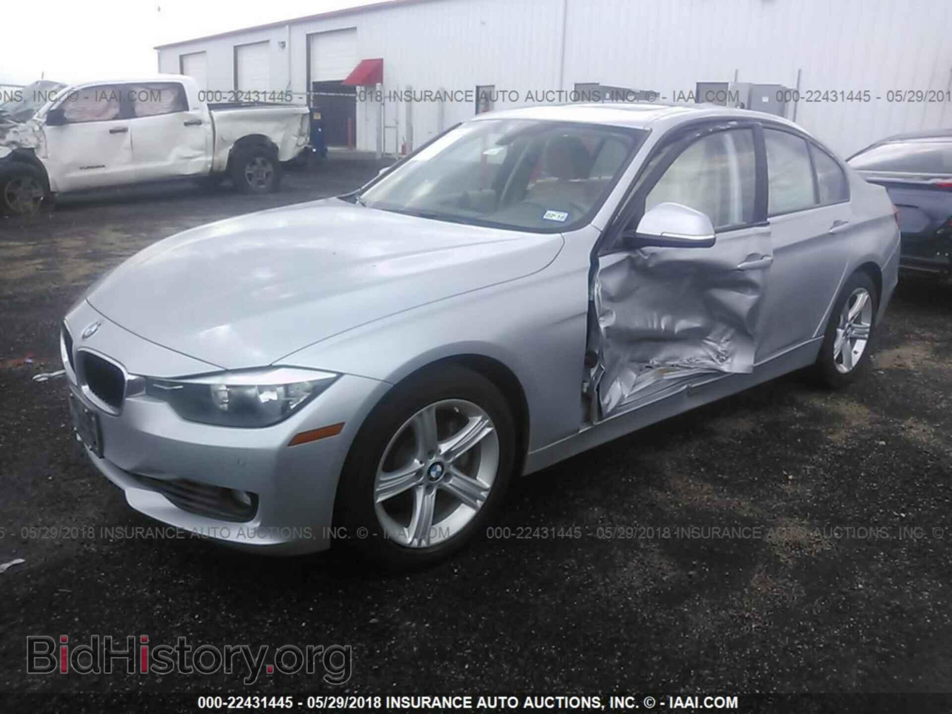2014 BMW 328 - VIN: WBA3A5C57EP603652 - Фото 2