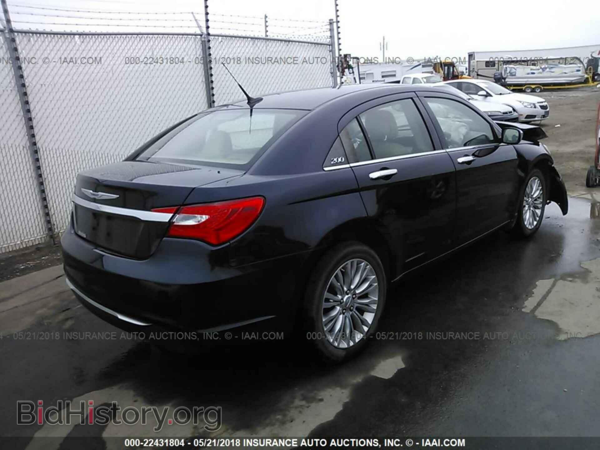2011 Chrysler 200 - VIN: 1C3BC2FB0BN533772 - Фото 4