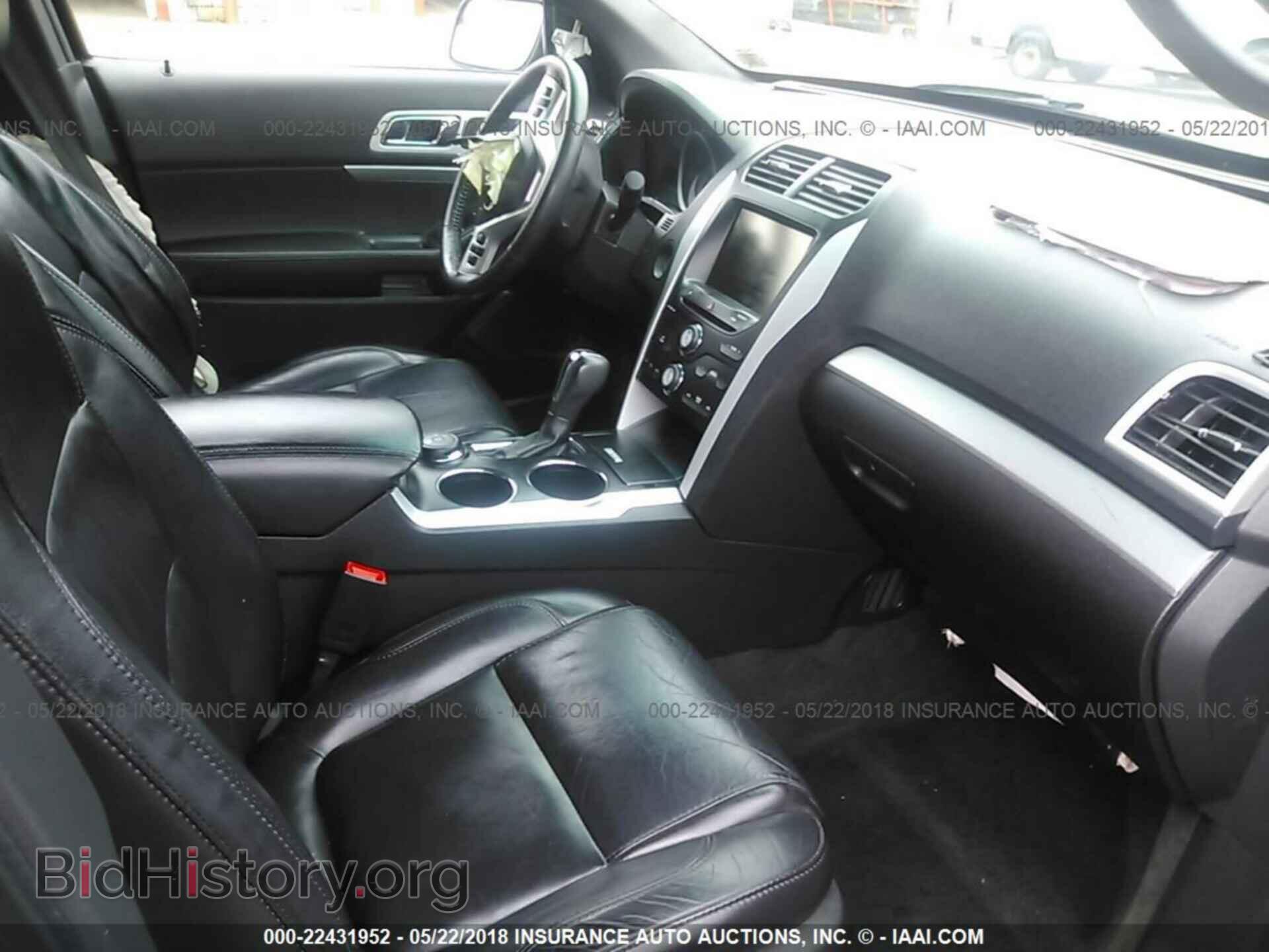 2013 Ford Explorer - VIN: 1FM5K8D82DGC17671 - Photo 5