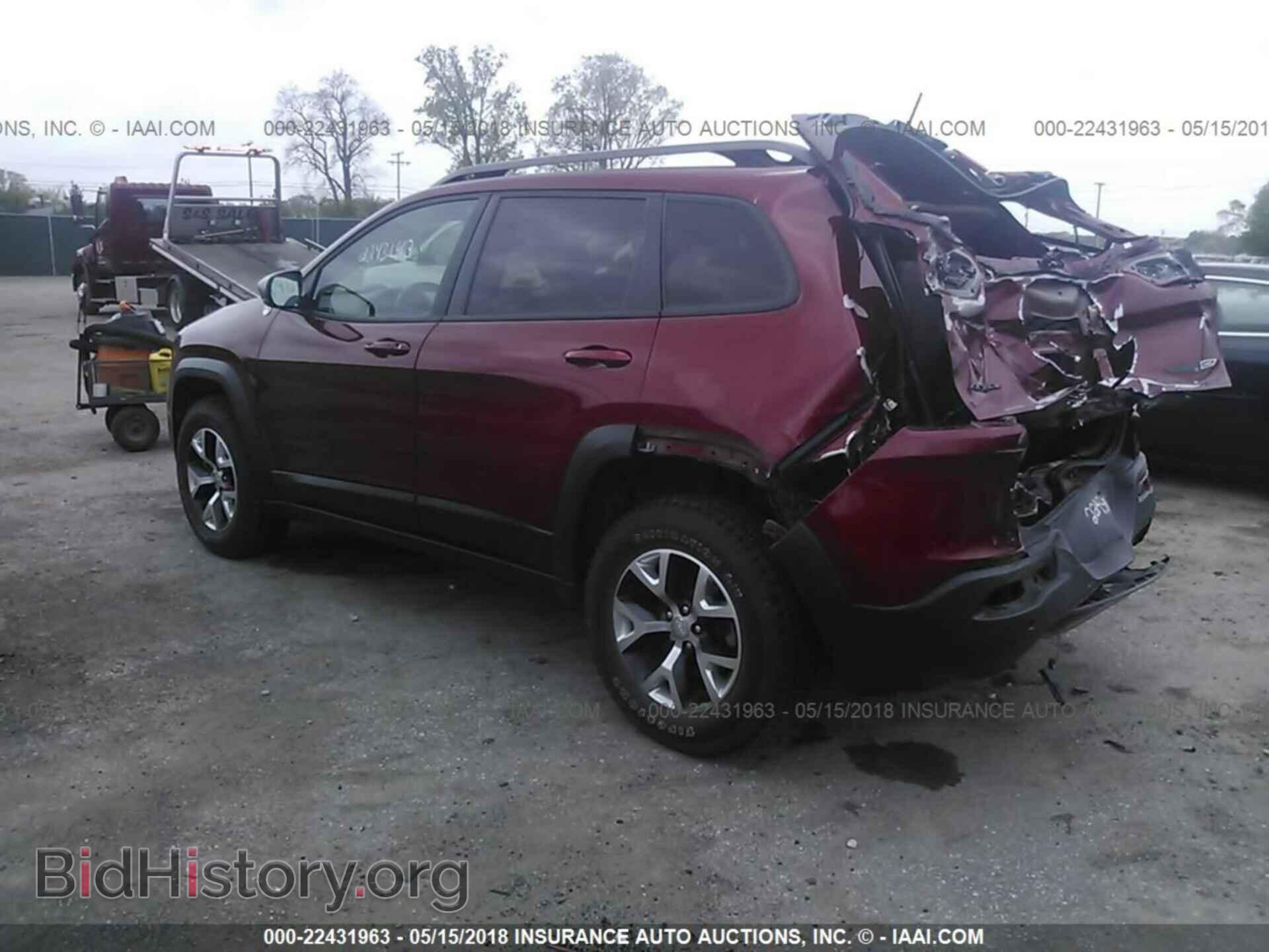 2015 Jeep Cherokee - VIN: 1C4PJMBS3FW733201 - Фото 3