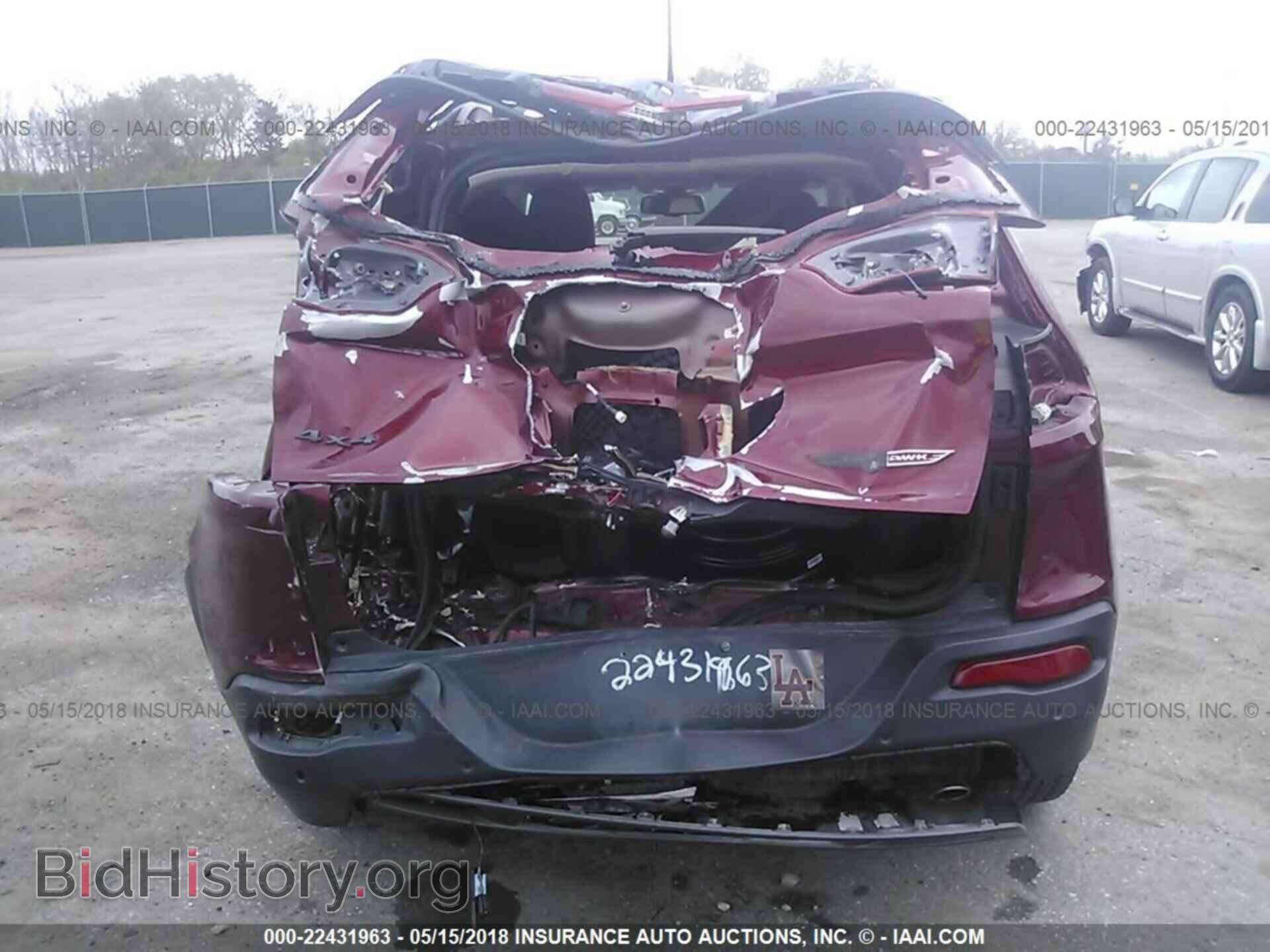 2015 Jeep Cherokee - VIN: 1C4PJMBS3FW733201 - Фото 6