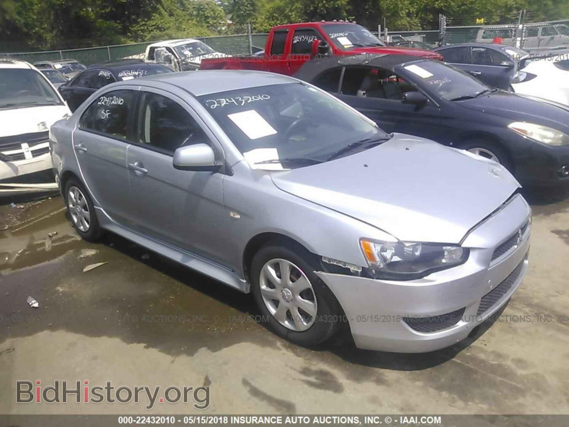 Photo JA32U2FU4DU020946 - MITSUBISHI LANCER 2013