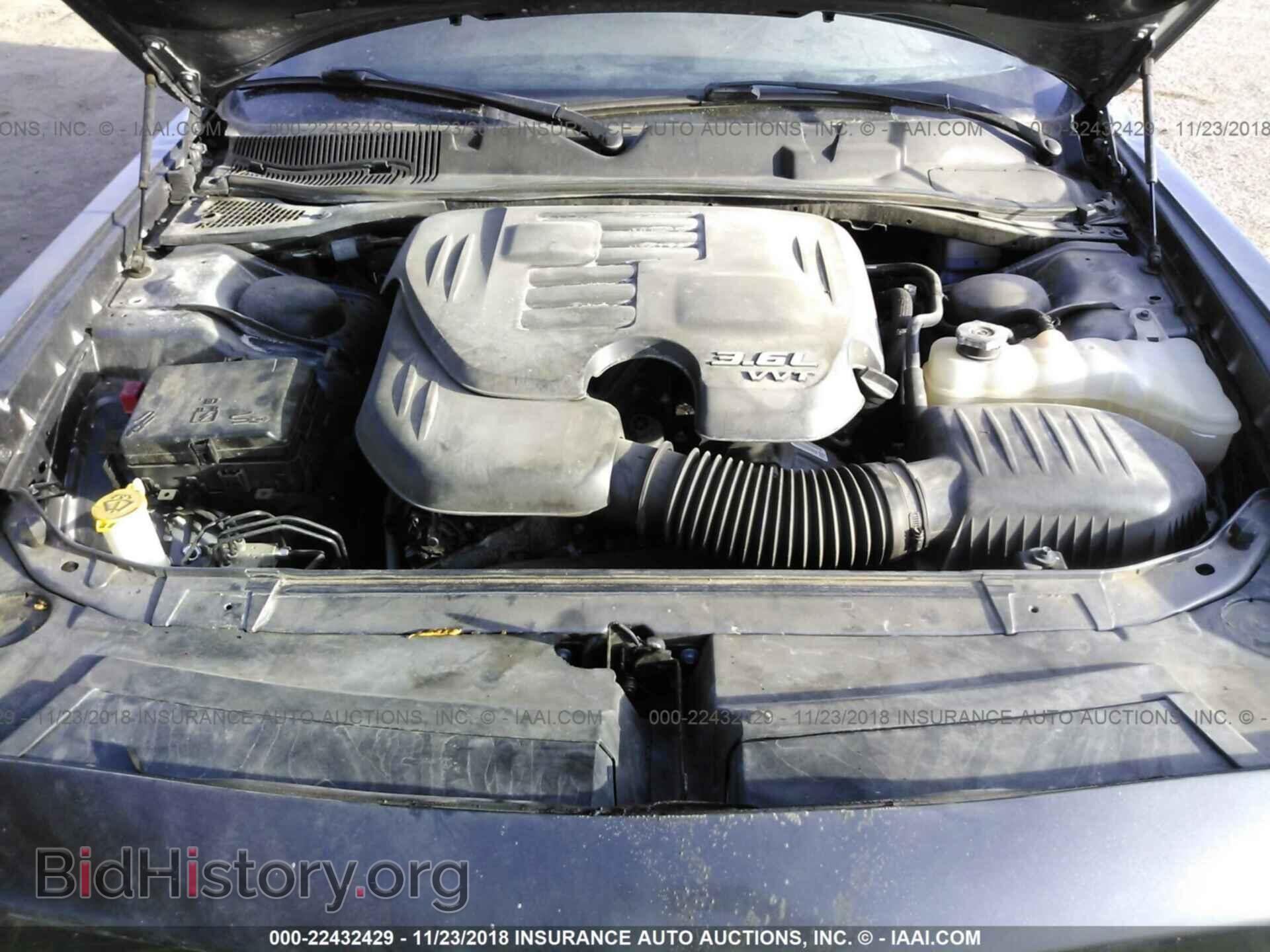 2015 Dodge Challenger - VIN: 2C3CDZBG9FH794327 - Photo 10