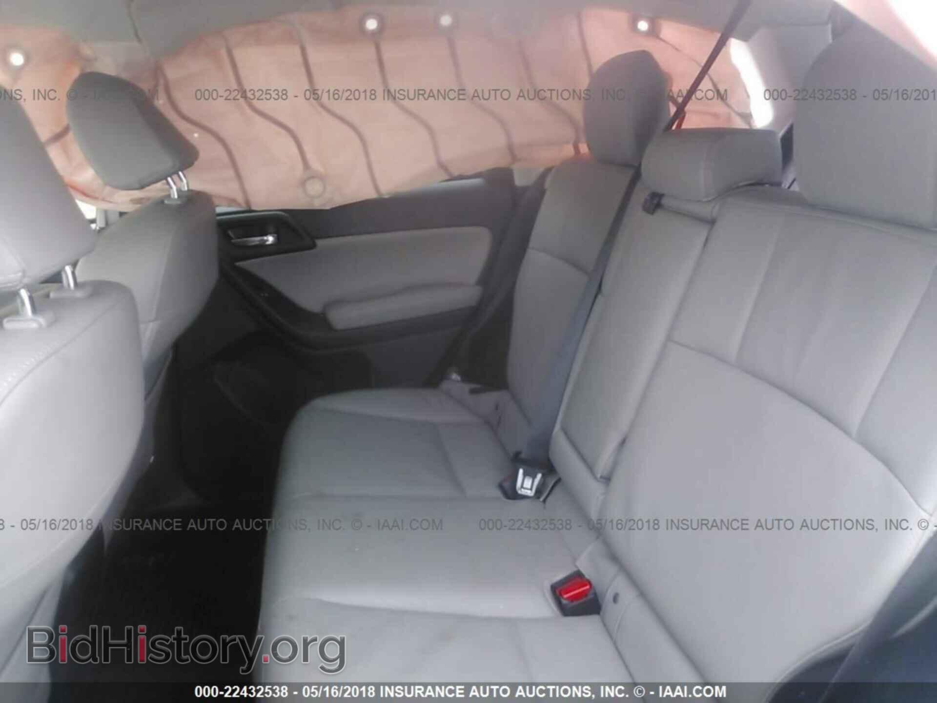 2018 Subaru Forester - VIN: JF2SJAJC8JH440119 - Photo 8