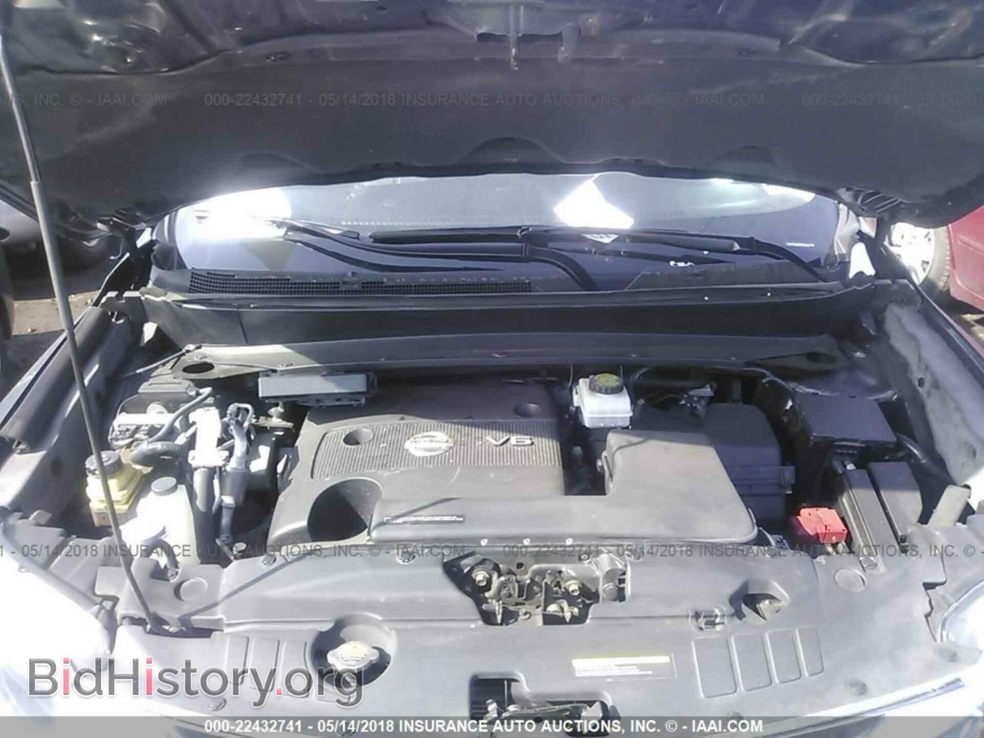 2015 Nissan Pathfinder - VIN: 5N1AR2MM1FC625285 - Photo 10