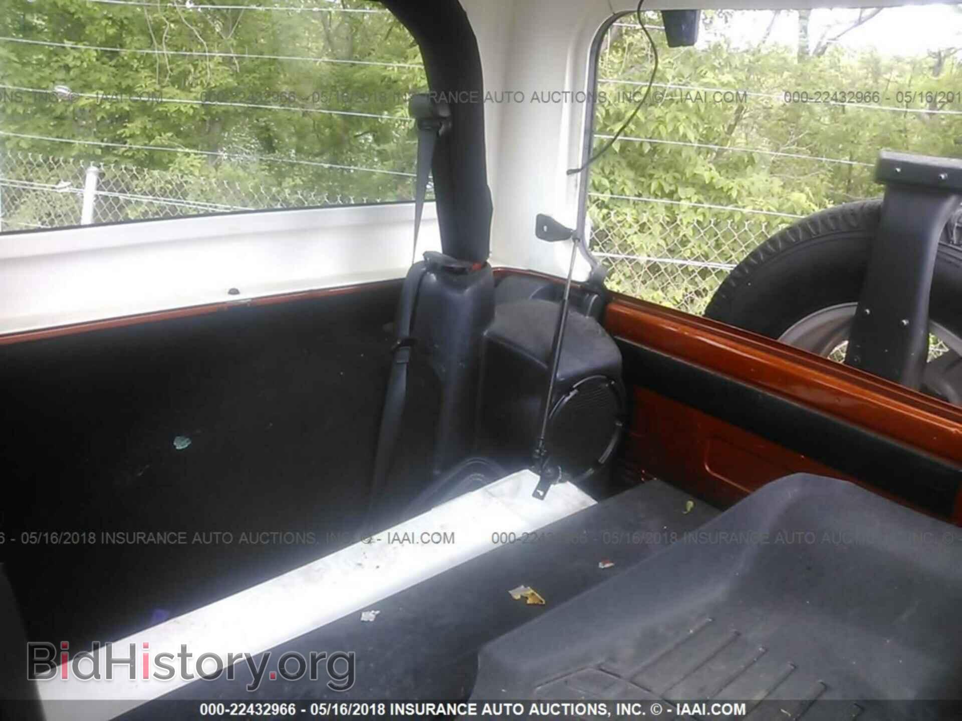 2011 Jeep Wrangler - VIN: 1J4GA2D18BL574013 - Фото 8