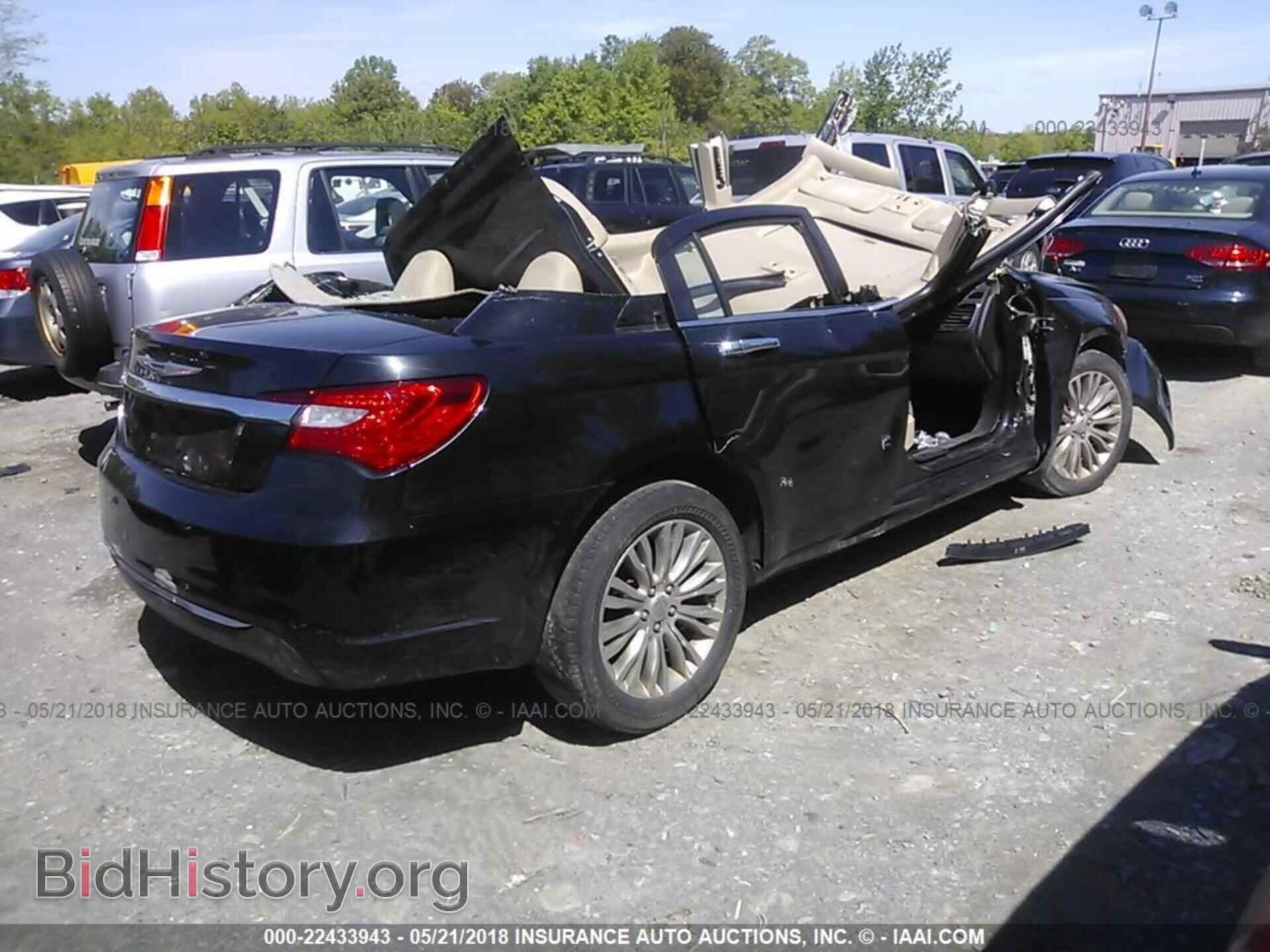2011 Chrysler 200 - VIN: 1C3BC2FG3BN519862 - Photo 4