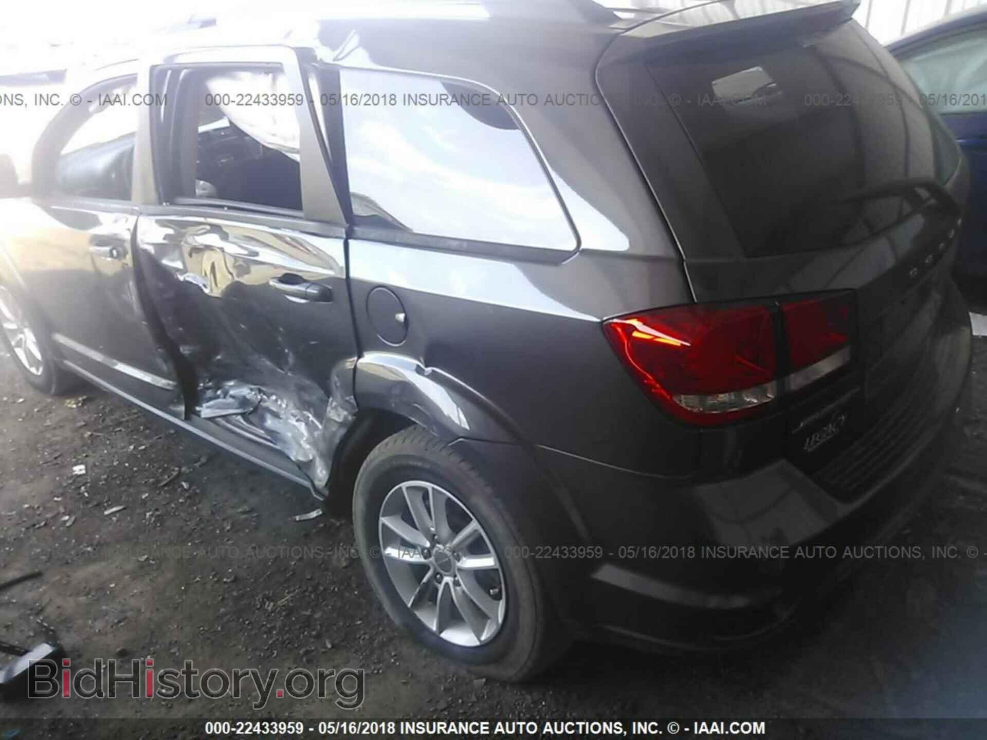 2016 Dodge Journey - VIN: 3C4PDCBB1GT108000 - Фото 3