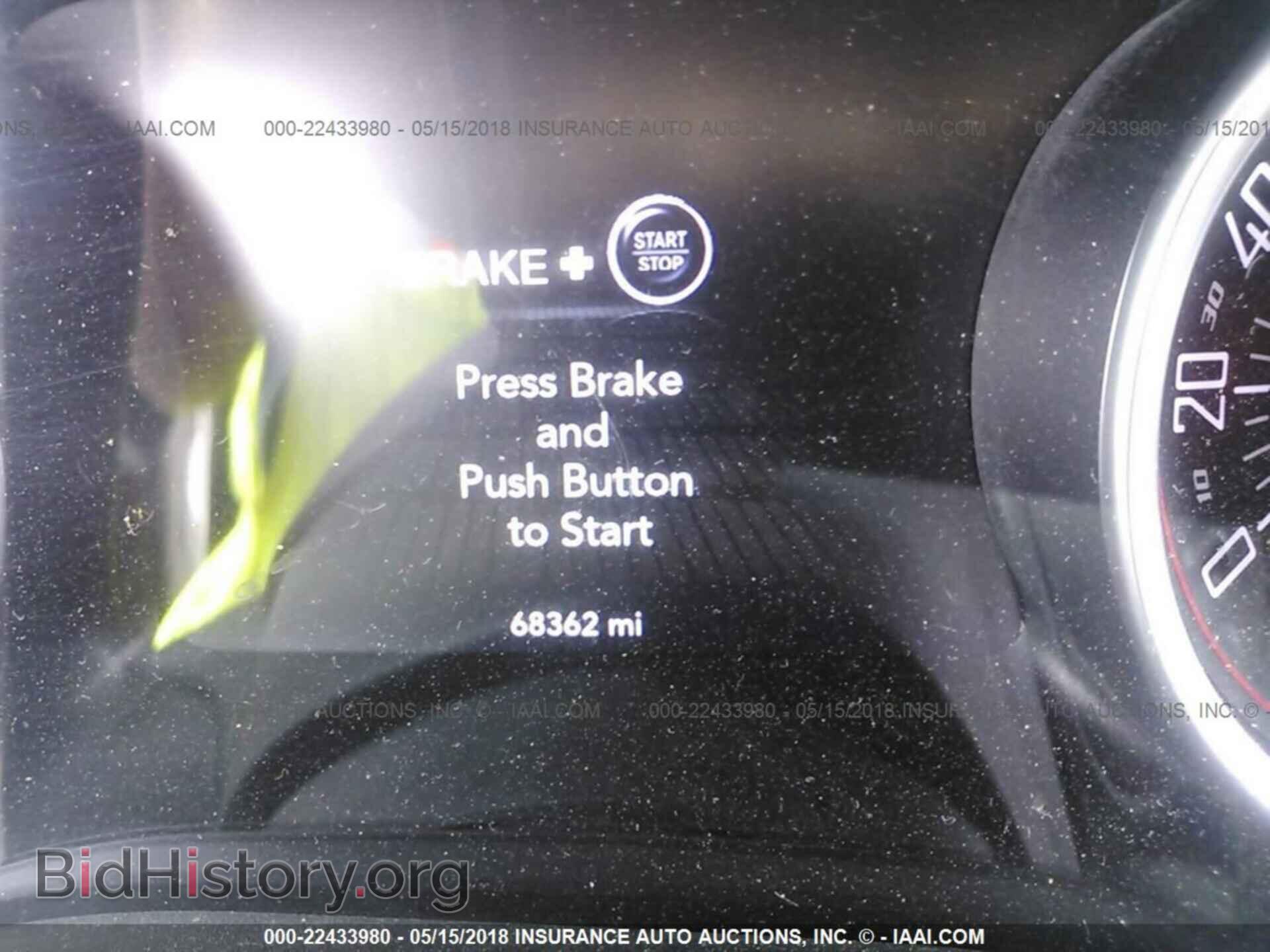 2015 Dodge Challenger - VIN: 2C3CDZAT4FH710087 - Photo 7