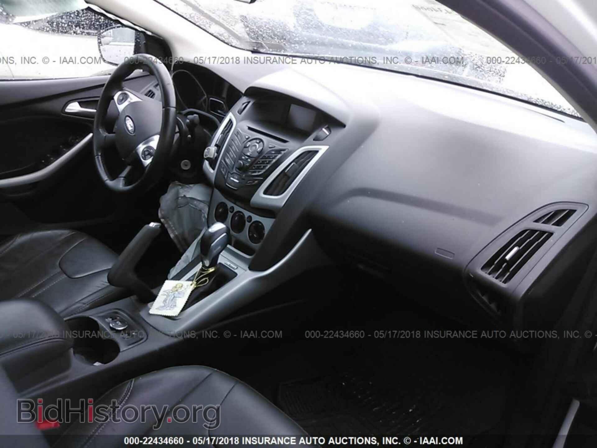 2014 Ford Focus - VIN: 1FADP3F2XEL416057 - Фото 5