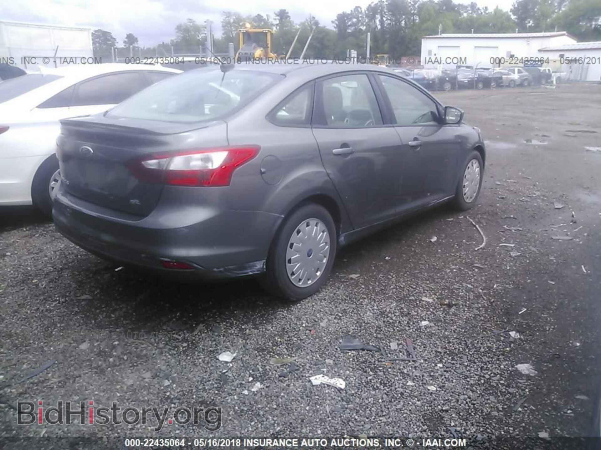 2012 Ford Focus - VIN: 1FAHP3F26CL205131 - Фото 4