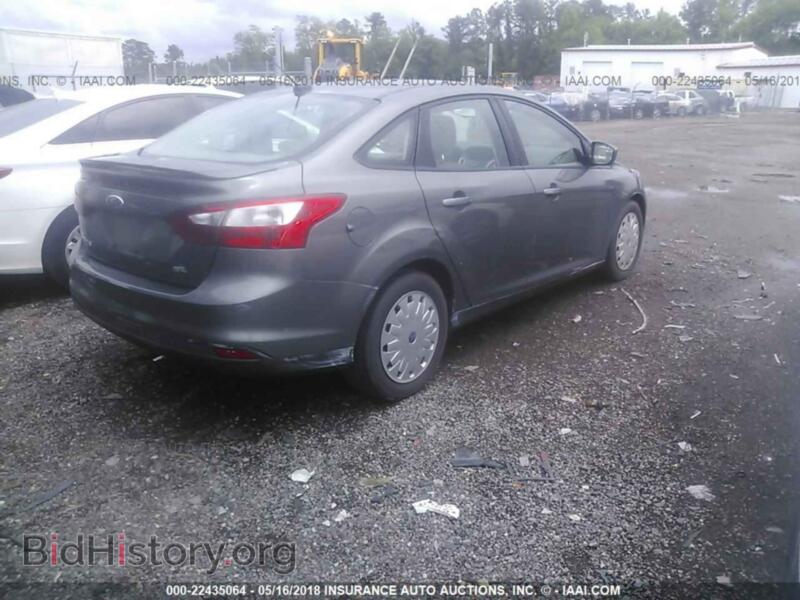 2012 Ford FOCUS (VIN 1FAHP3F26CL205131) — photo 4 of 10