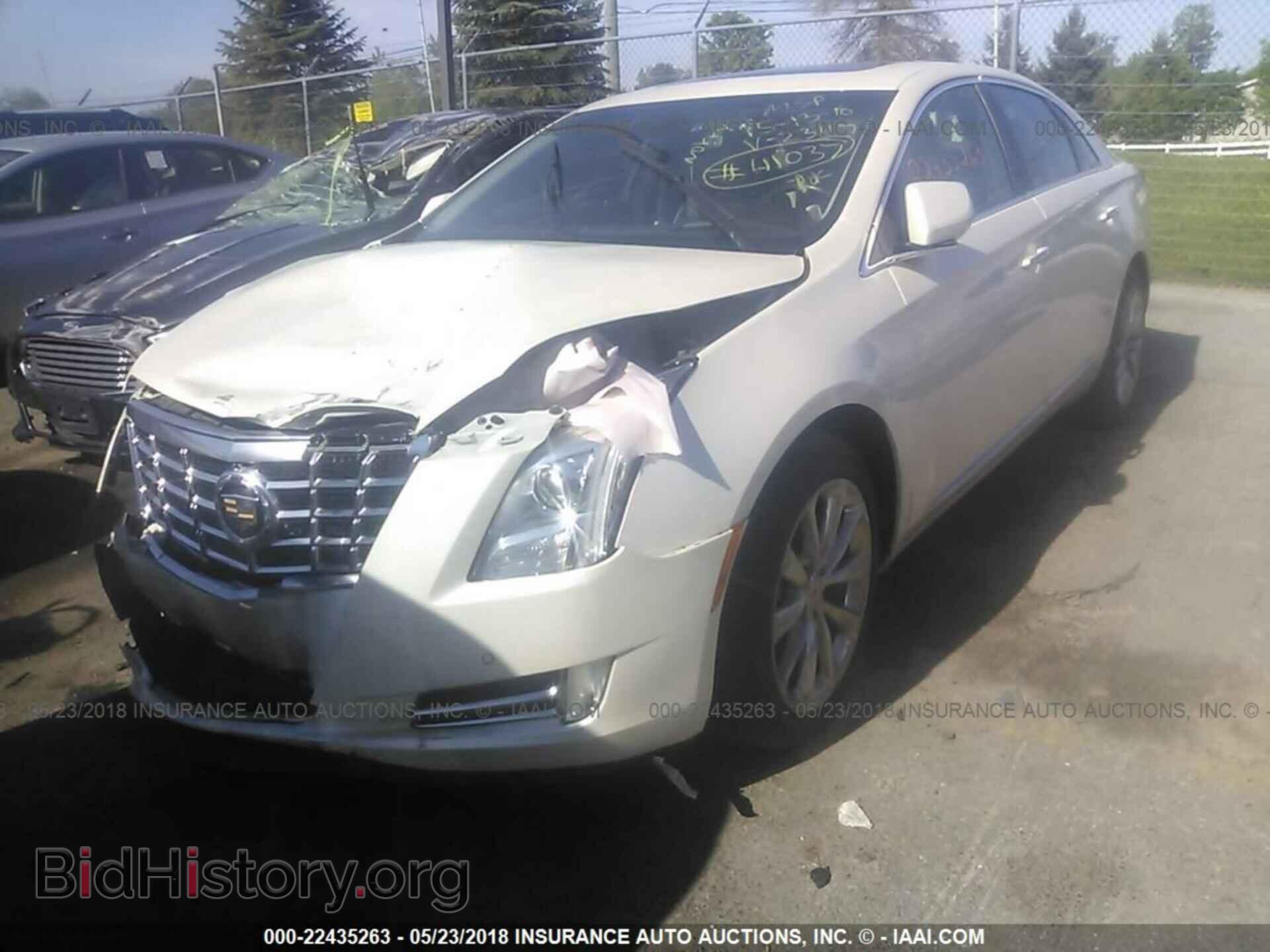2013 Cadillac Xts - VIN: 2G61T5S30D9102347 - Фото 2