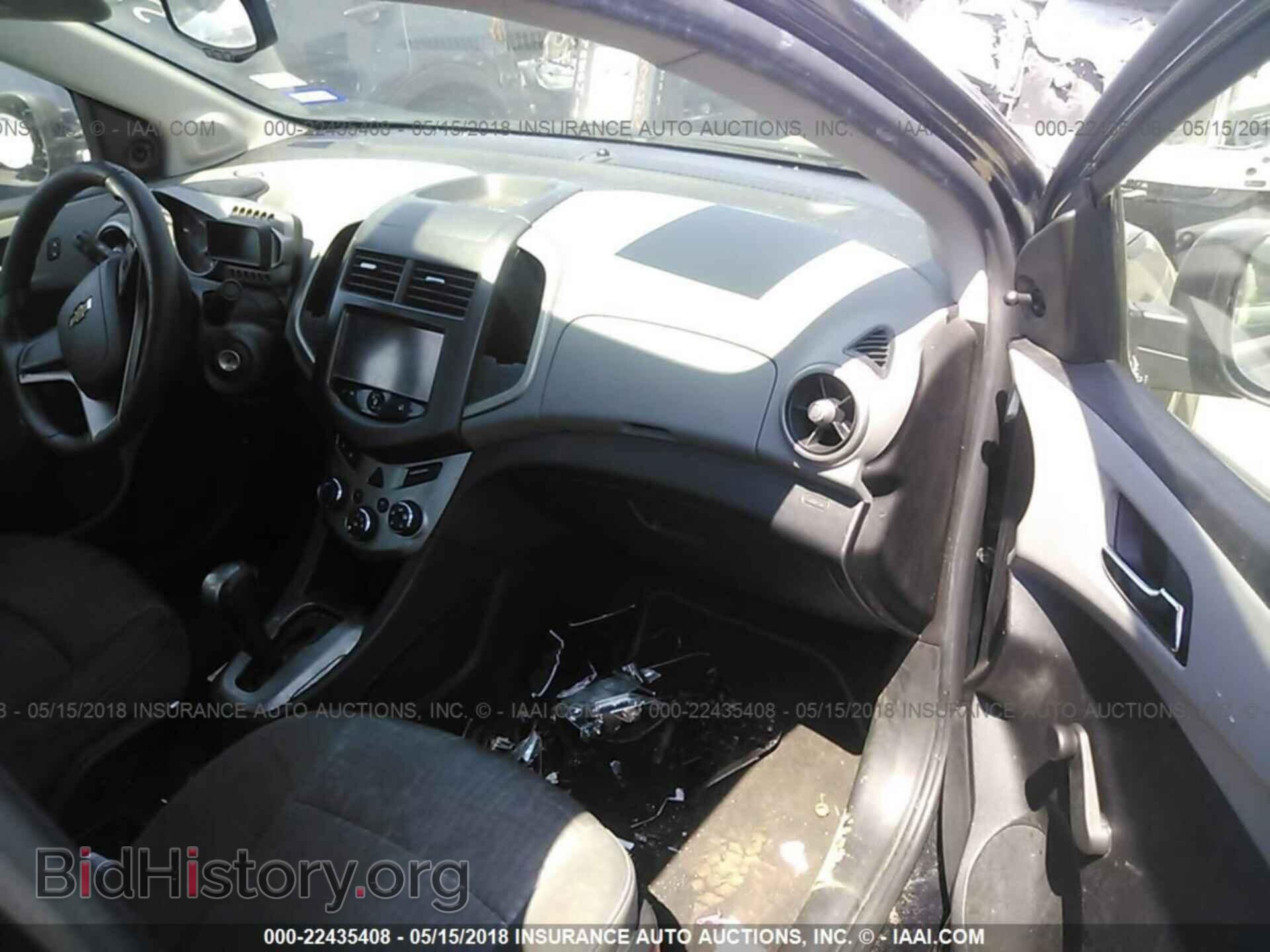 2014 Chevrolet Sonic - VIN: 1G1JA5SH2E4174890 - Фото 6