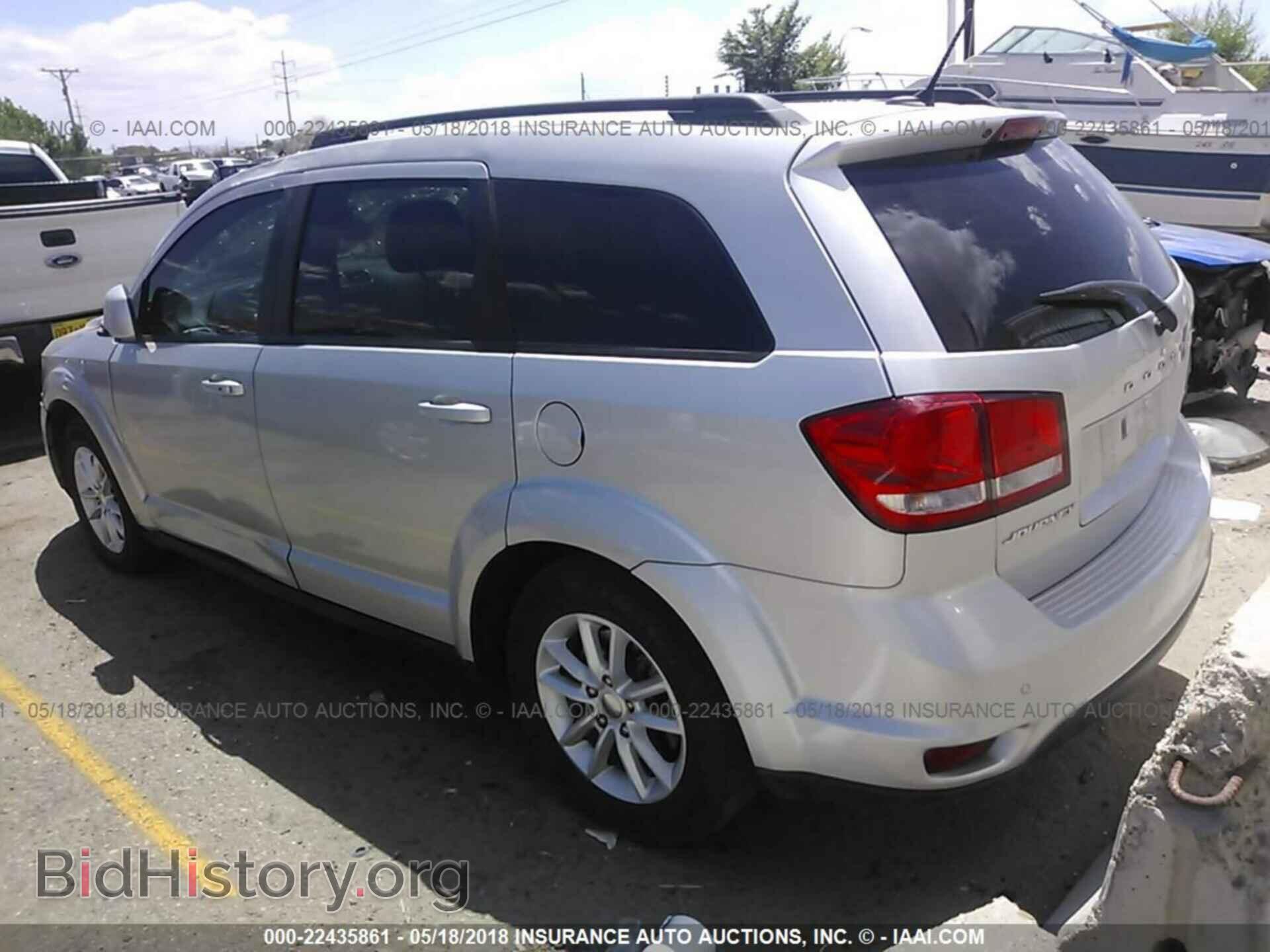 2014 Dodge Journey - VIN: 3C4PDCBB3ET138774 - Фото 3