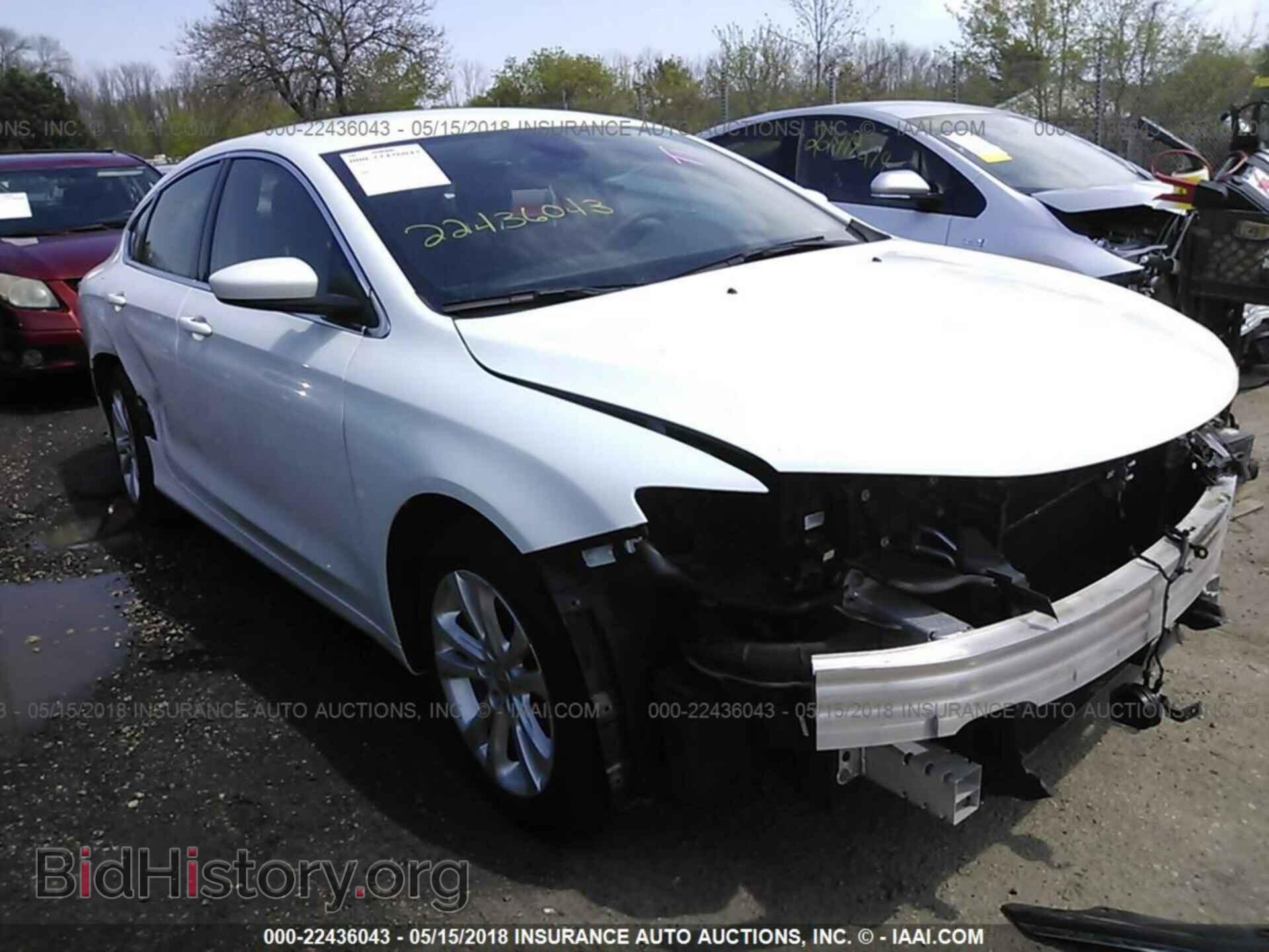 Photo 1C3CCCAB1FN579148 - Chrysler 200 2015