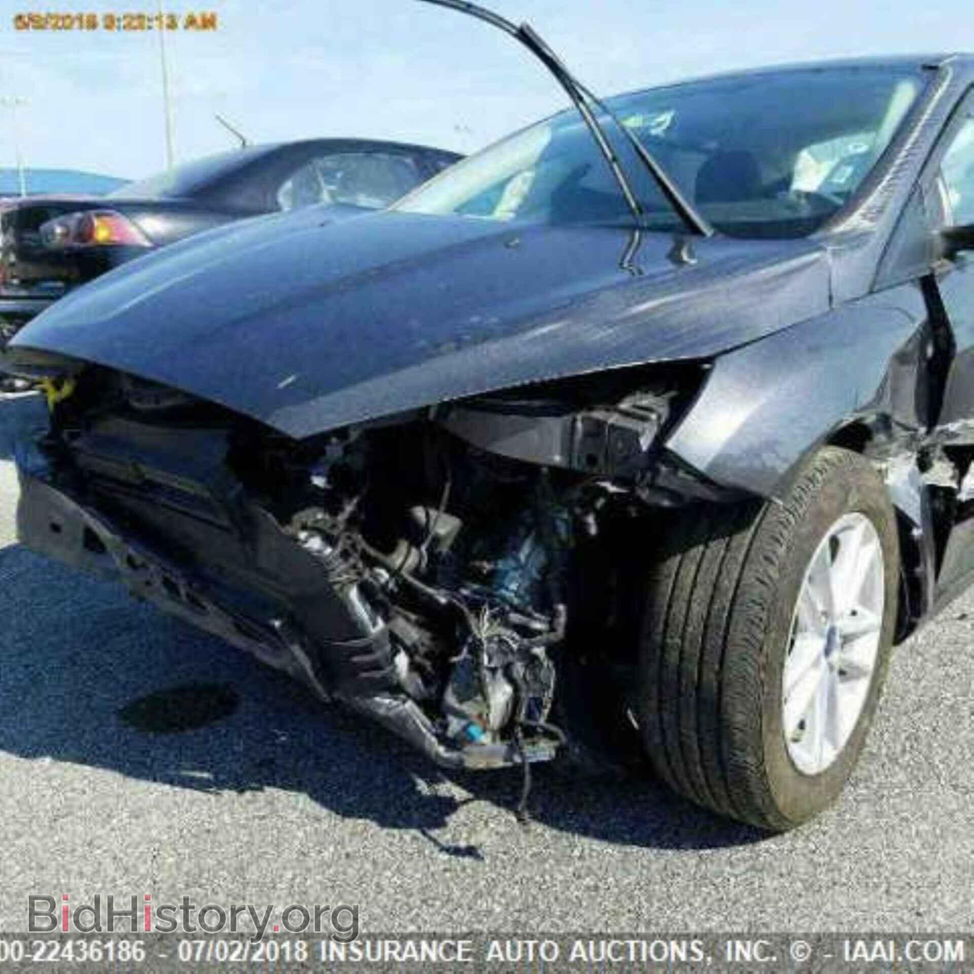 2017 Ford Focus - VIN: 1FADP3F20HL225705 - Photo 8