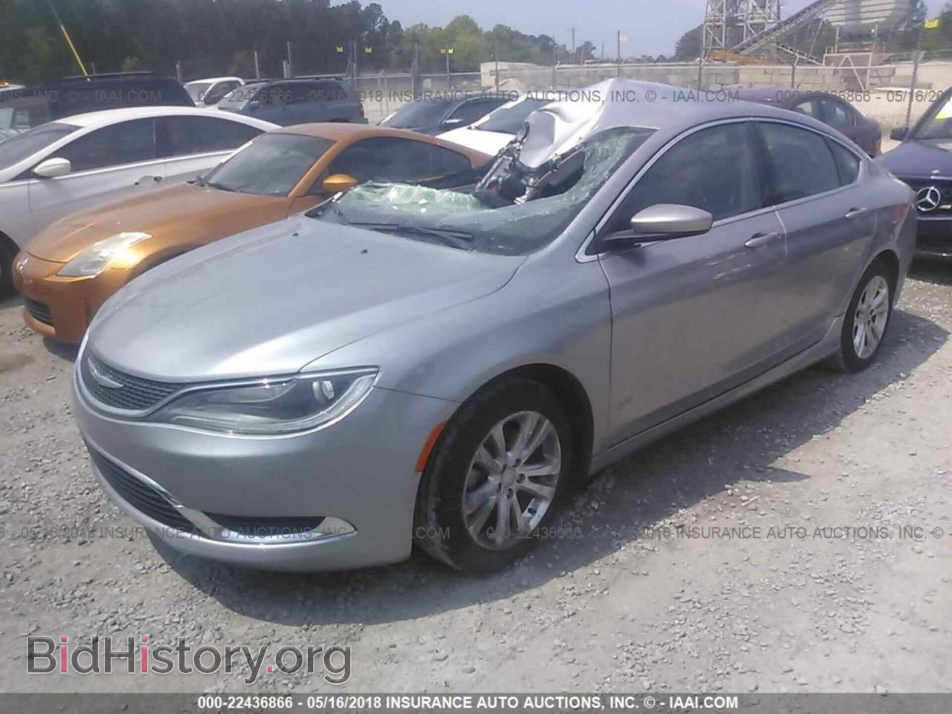 2016 Chrysler 200 - VIN: 1C3CCCAB8GN164426 - Фото 2