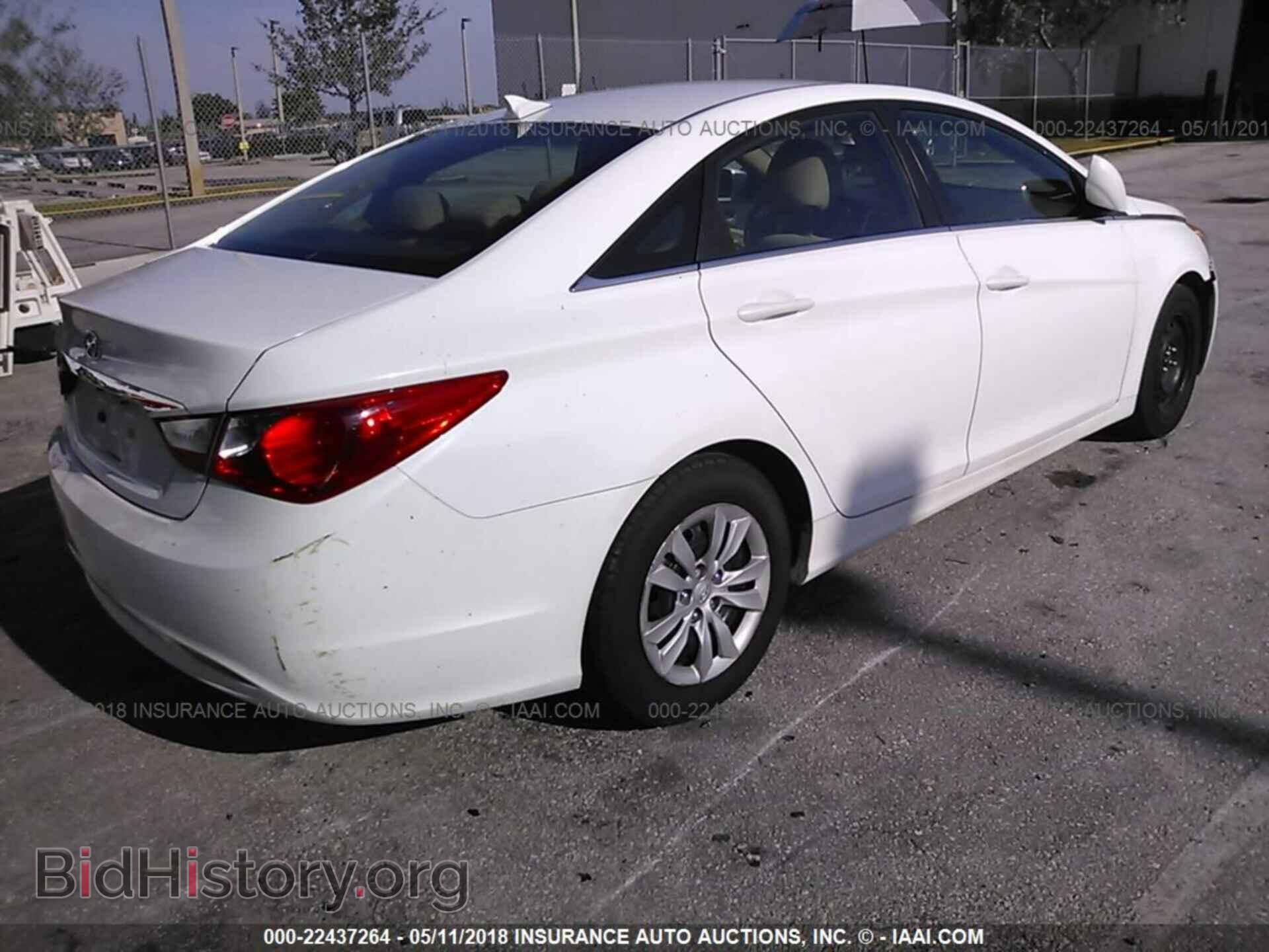 2012 Hyundai Sonata - VIN: 5NPEB4AC2CH473812 - Photo 4