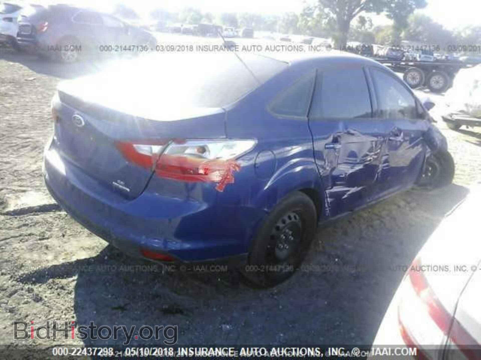 2012 Ford Focus - VIN: 1FAHP3F2XCL364265 - Photo 4
