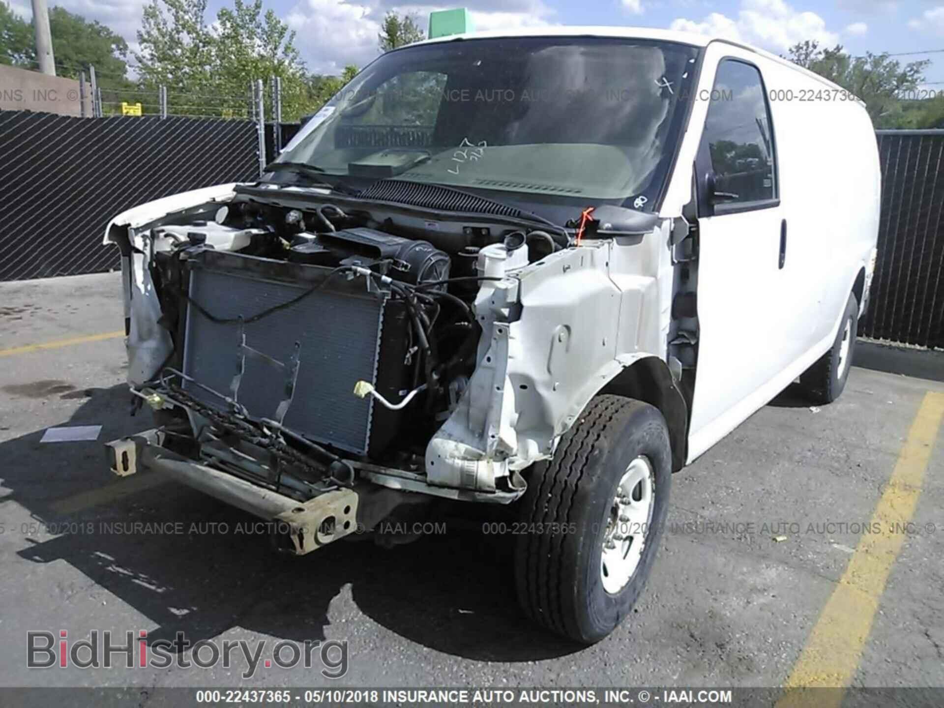 2012 Gmc Savana - VIN: 1GTW7FCA3C1191683 - Фото 2