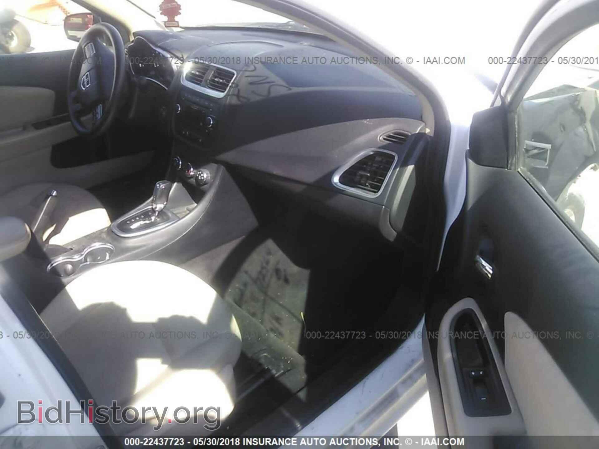 2011 Dodge Avenger - VIN: 1B3BD4FG3BN558991 - Фото 5