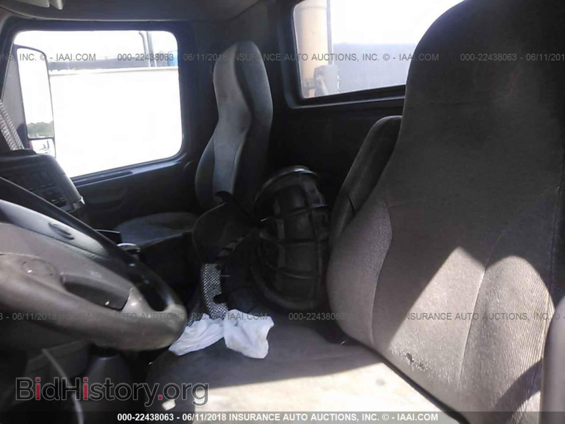 2011 Volvo Vnl - VIN: 4V4NC9TH5BN294069 - Фото 7