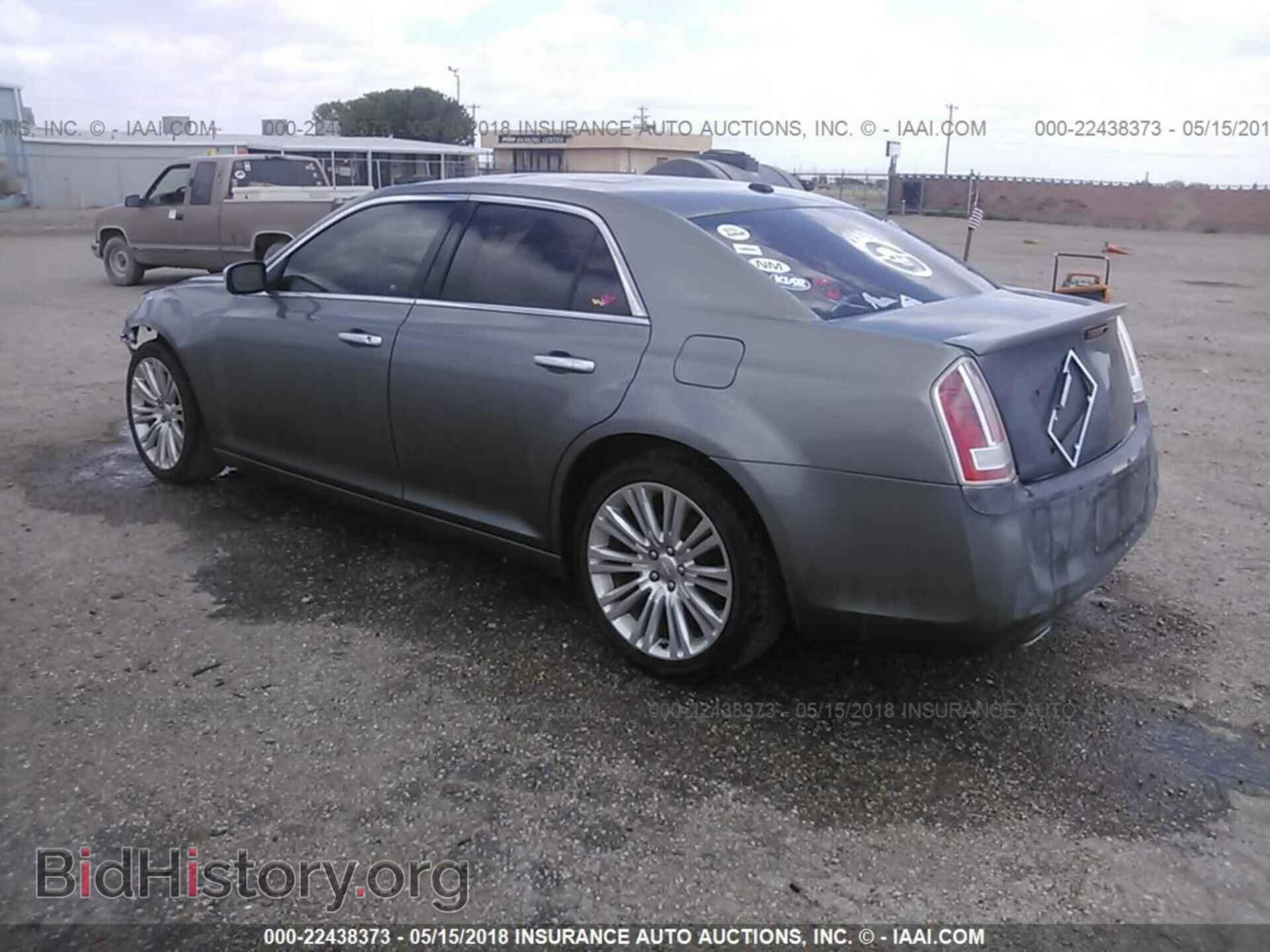 2012 Chrysler 300c - VIN: 2C3CCAPT6CH312113 - Фото 3