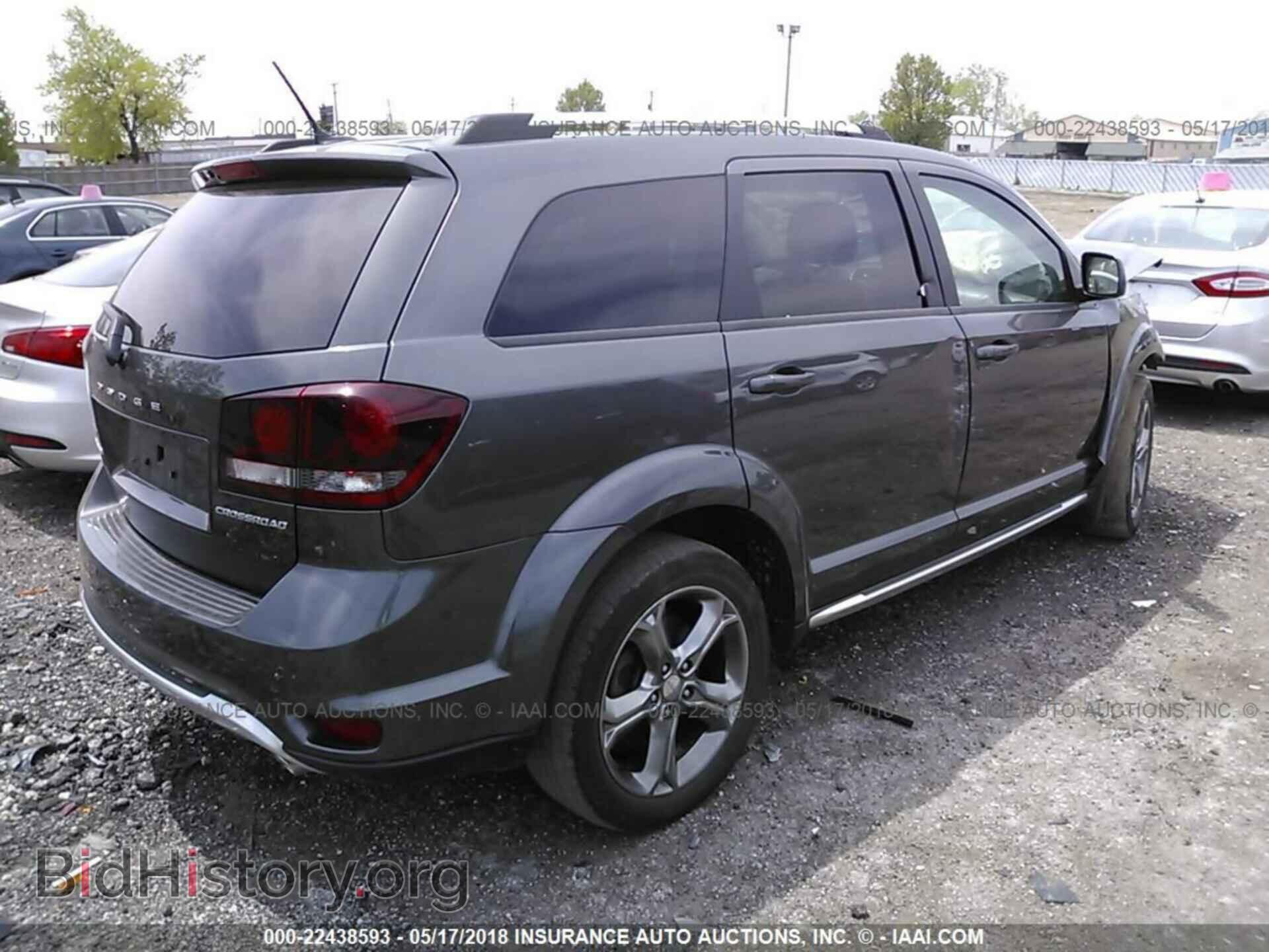 2015 Dodge Journey - VIN: 3C4PDCGG2FT511535 - Photo 4