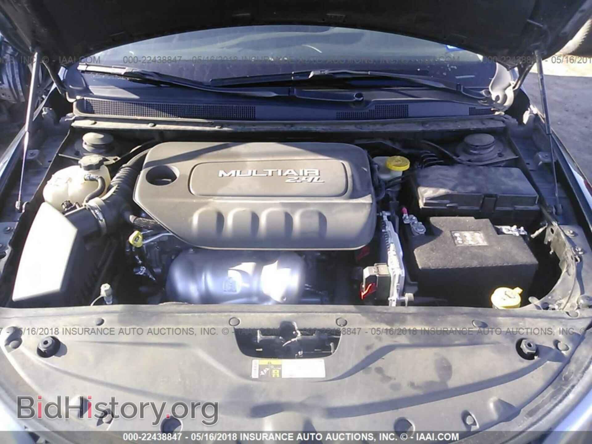 2015 Chrysler 200 - VIN: 1C3CCCAB3FN738946 - Photo 10