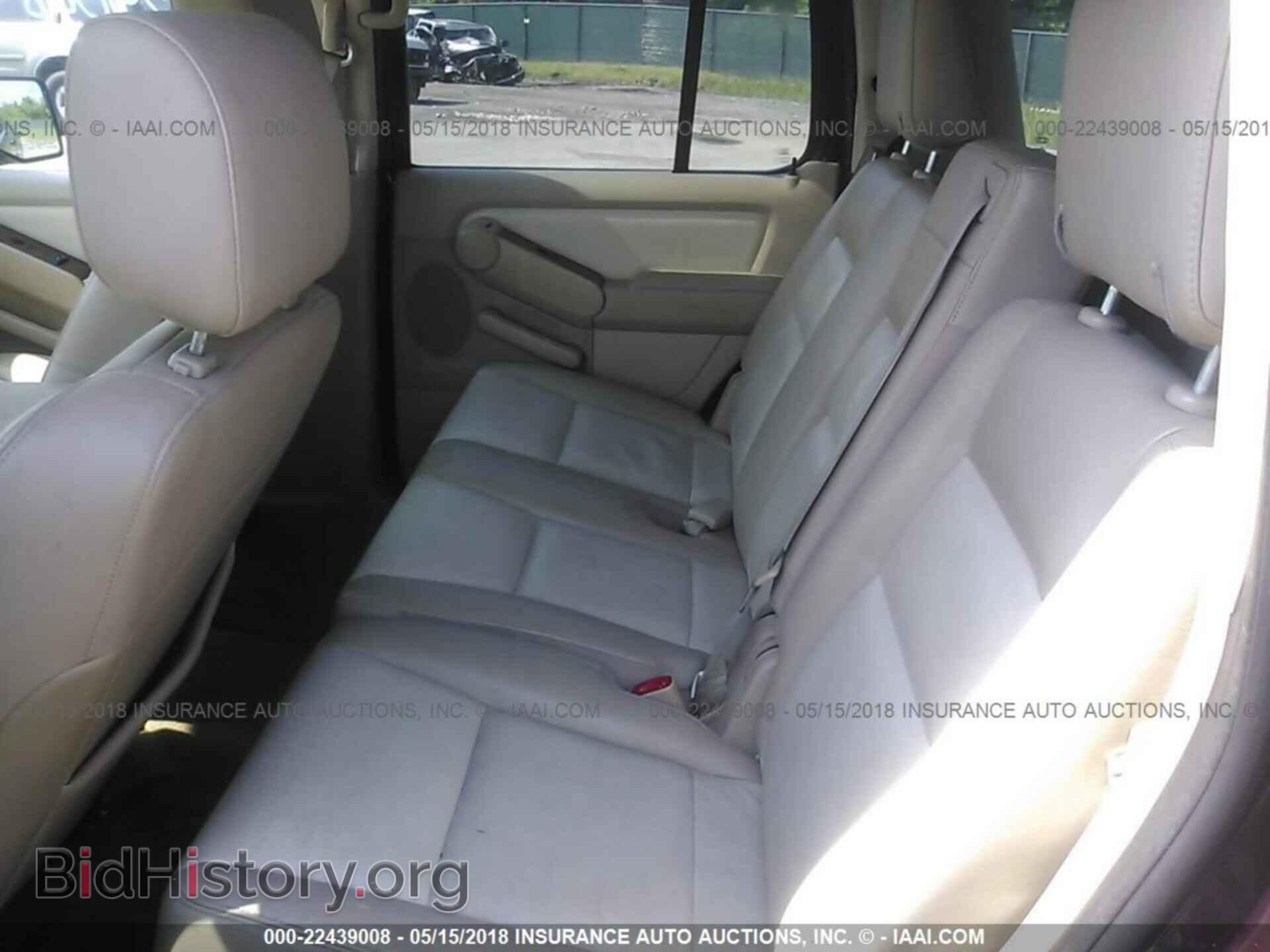 2006 FORD EXPLORER - VIN: 1FMEU748X6UA32017 - Фото 8
