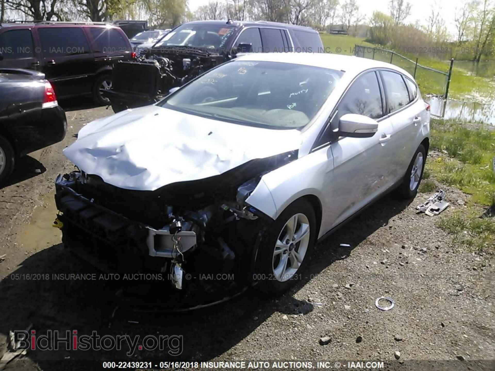 2014 Ford Focus - VIN: 1FADP3K23EL371971 - Фото 2