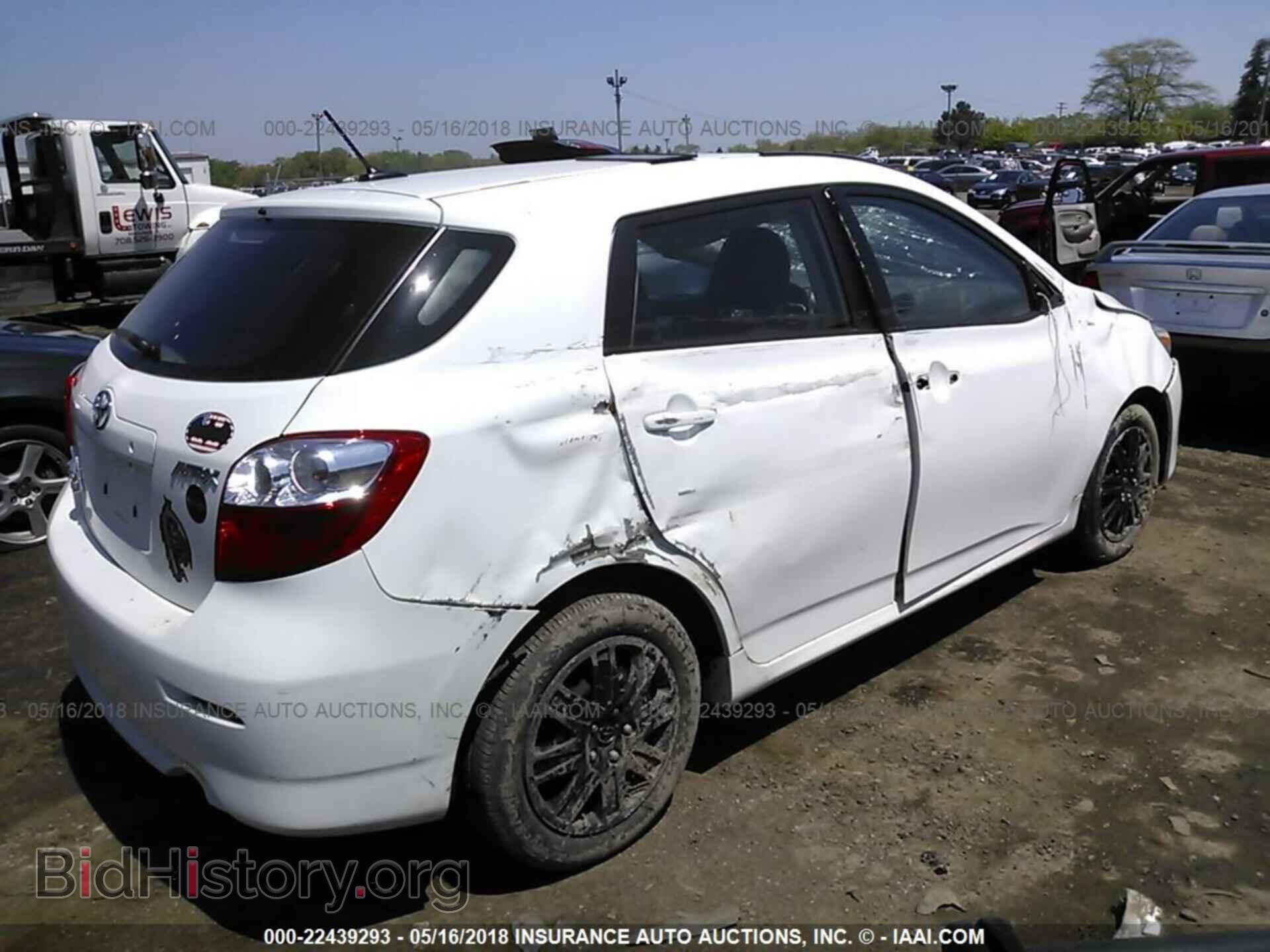 2011 Toyota Corolla - VIN: 2T1KU4EEXBC552414 - Photo 4
