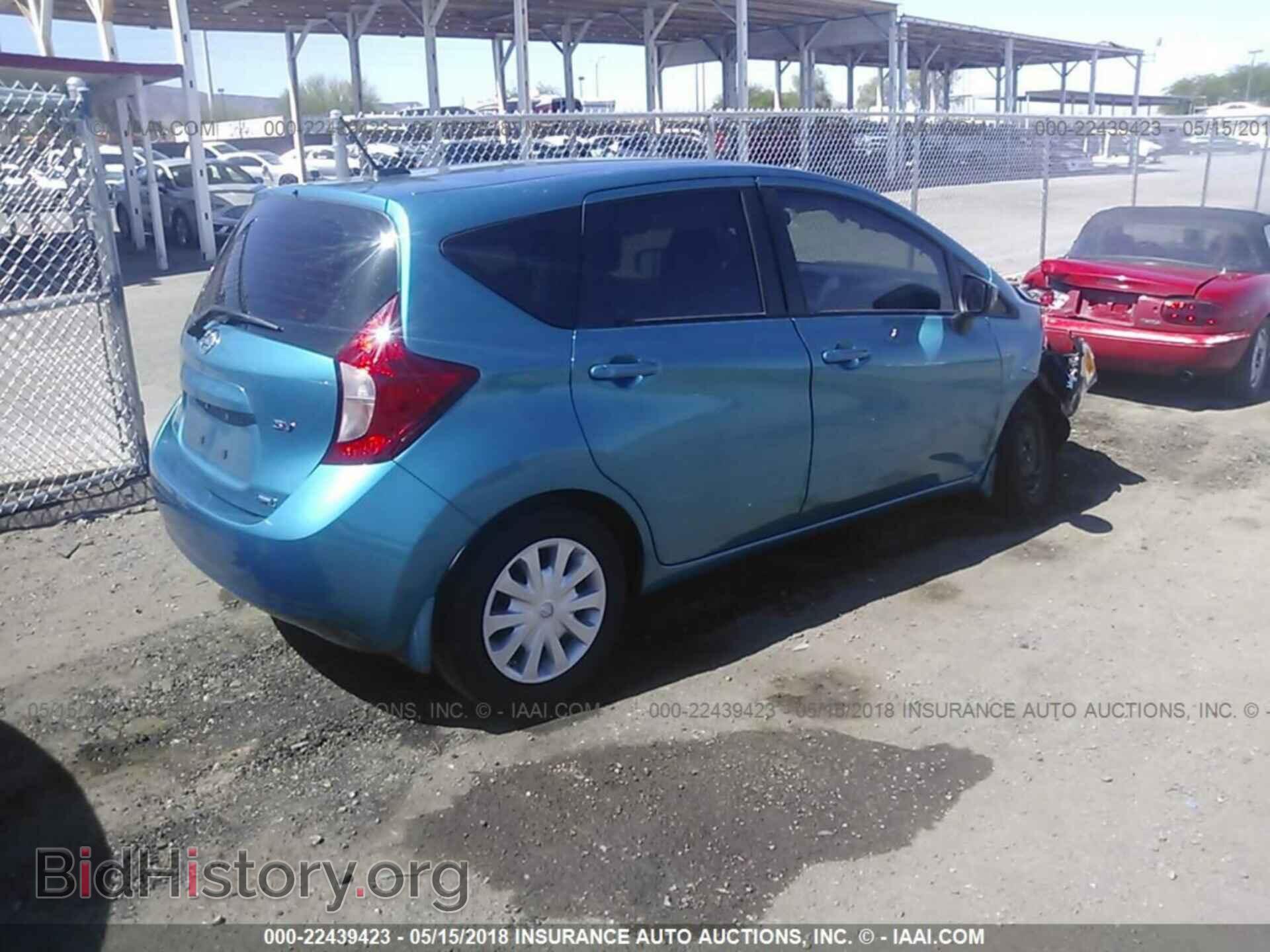 2016 Nissan Versa note - VIN: 3N1CE2CP0GL374692 - Фото 4